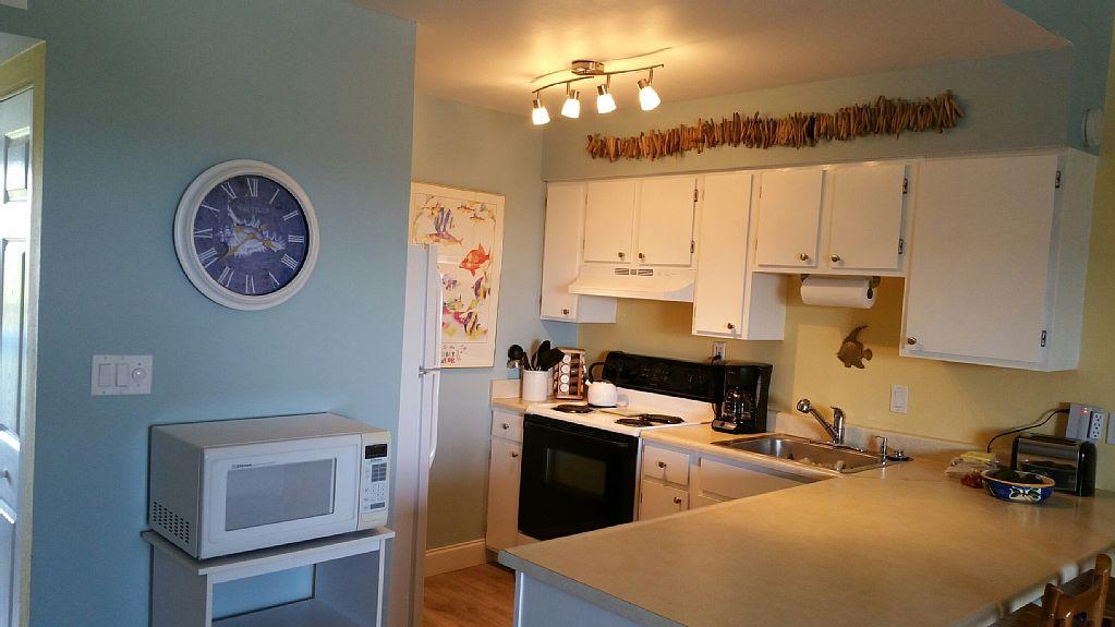 BEACHFRONT 2 PH 1 - Residential