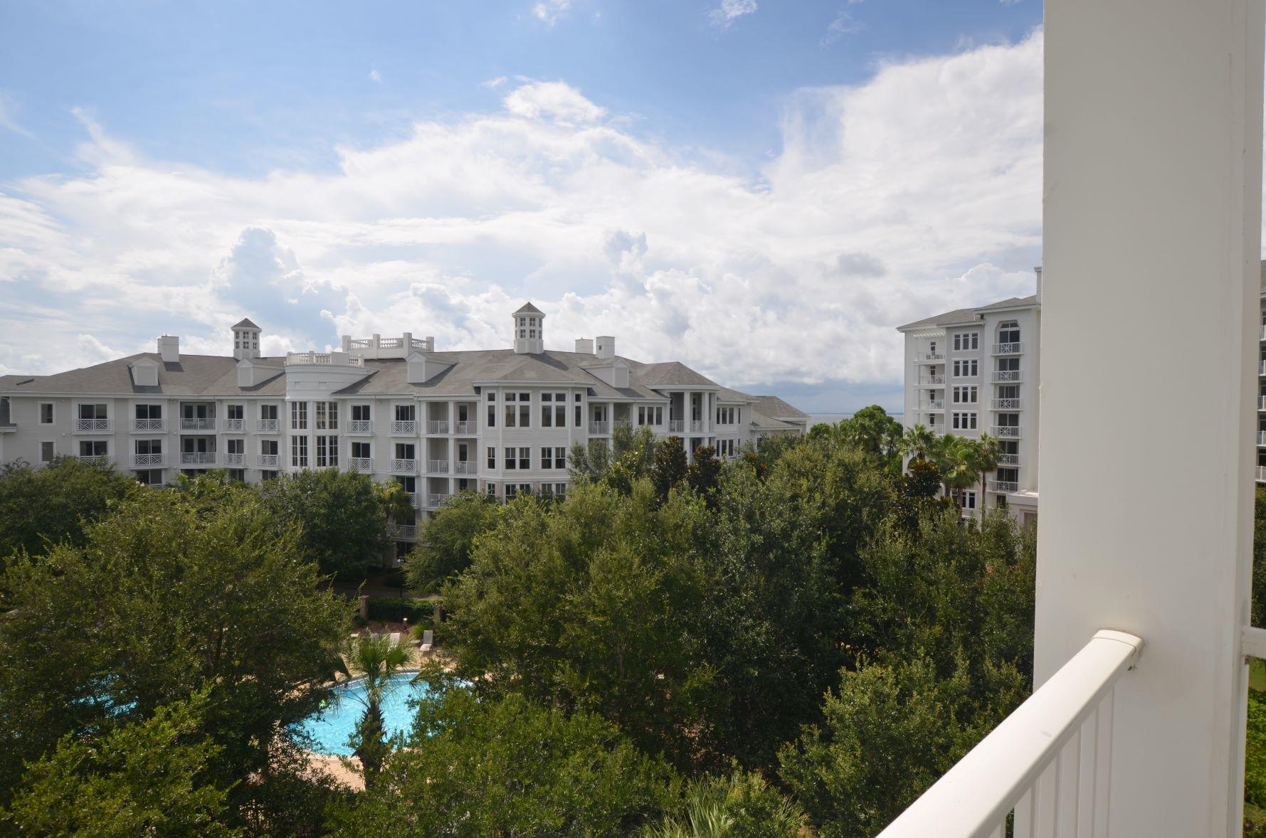 GRAND SANDESTIN THE - Residential Lease