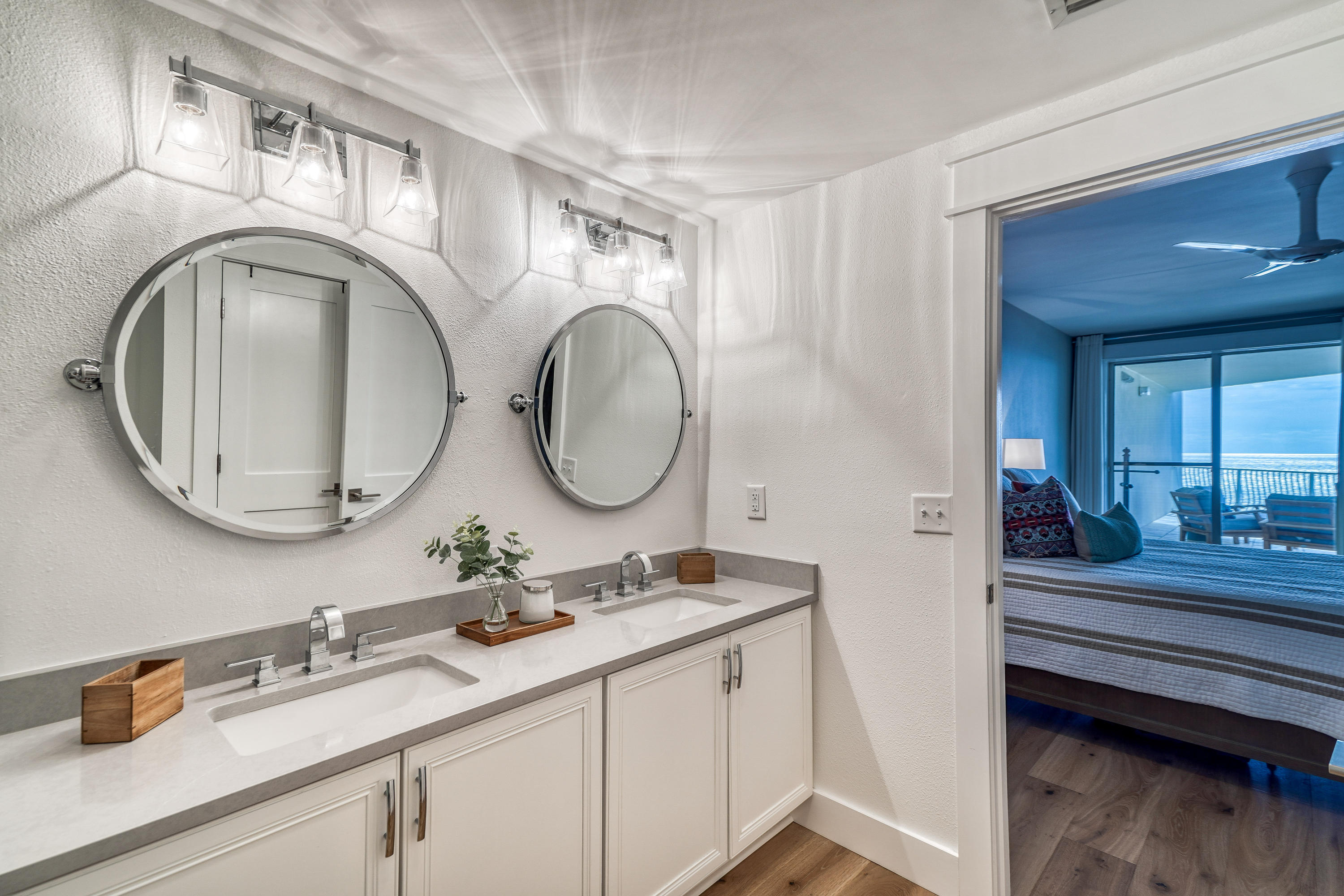 DUNES OF SEAGROVE - Residential