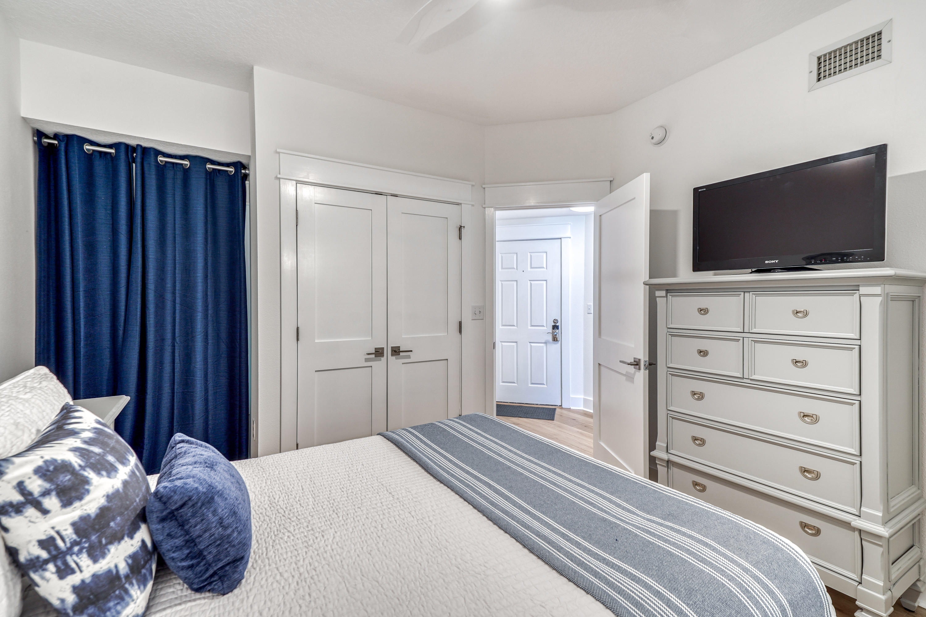 DUNES OF SEAGROVE - Residential