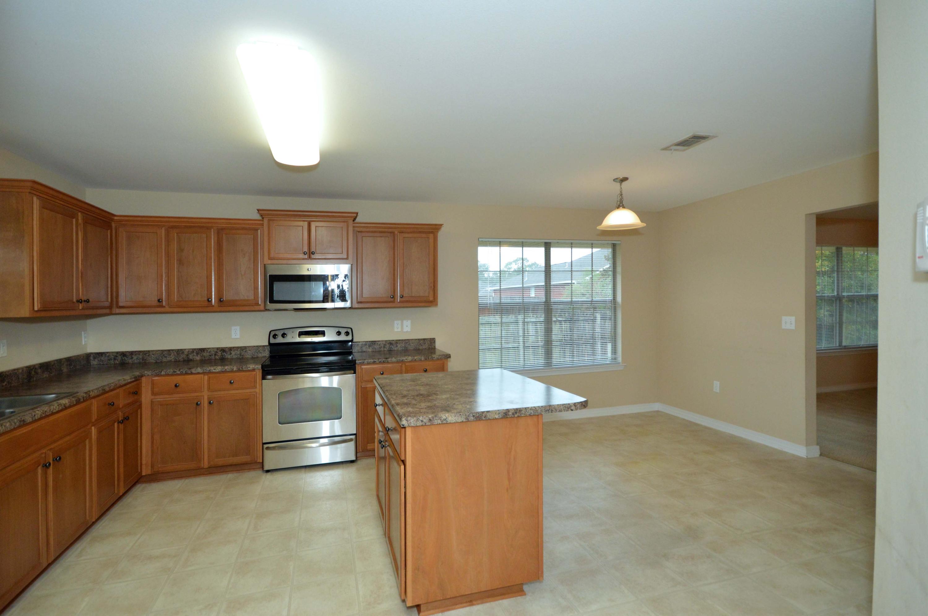 BAY PINES - Residential