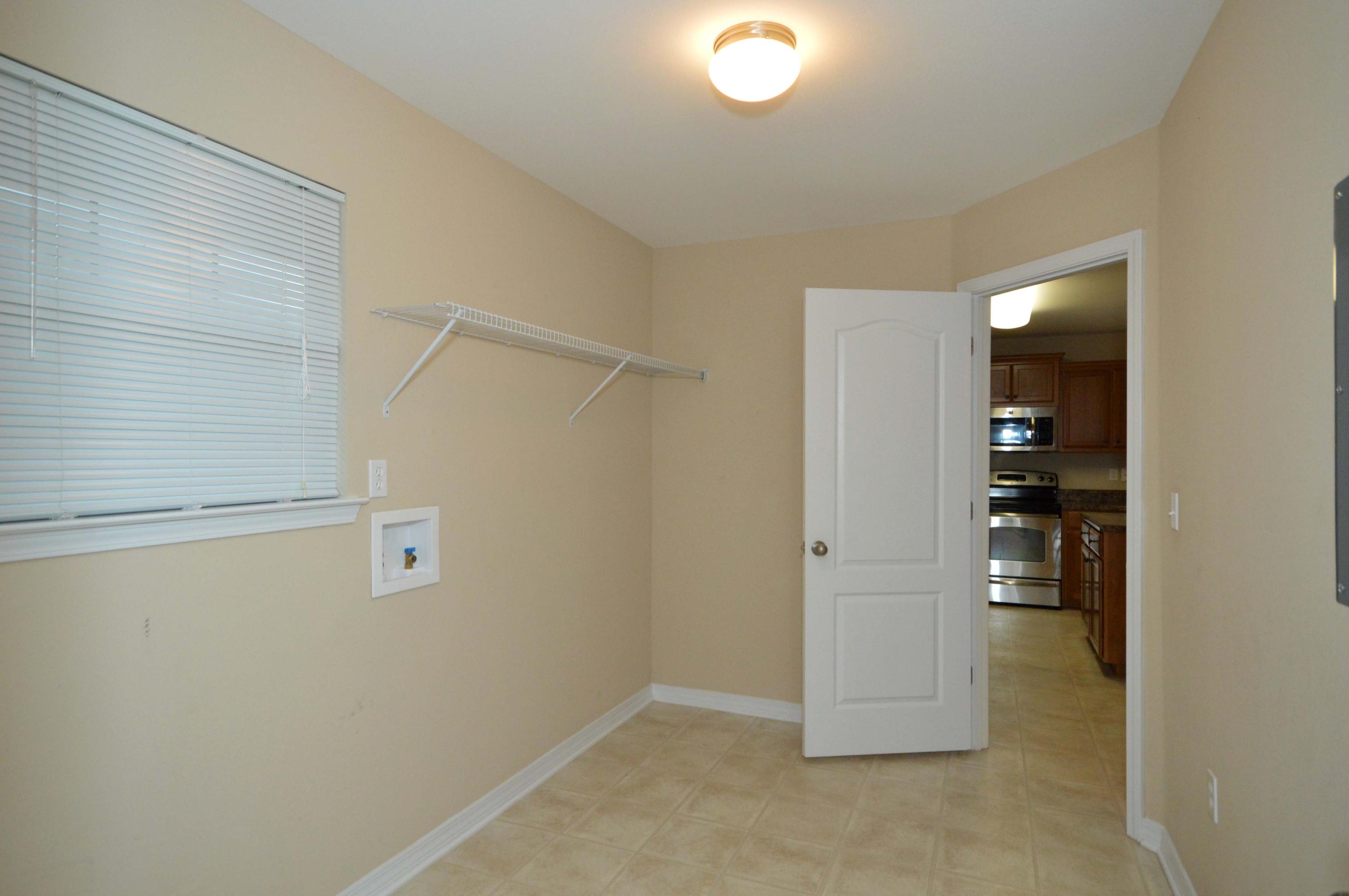 BAY PINES - Residential