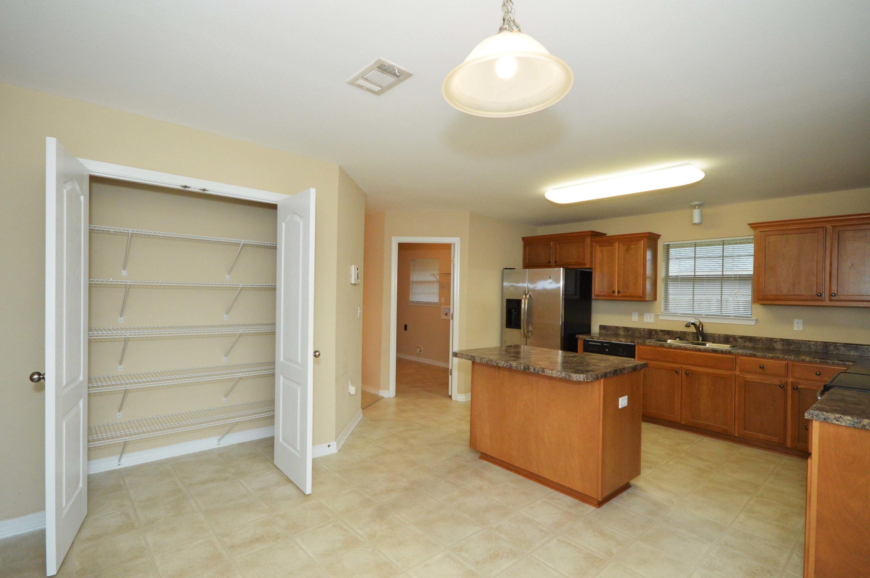 BAY PINES - Residential