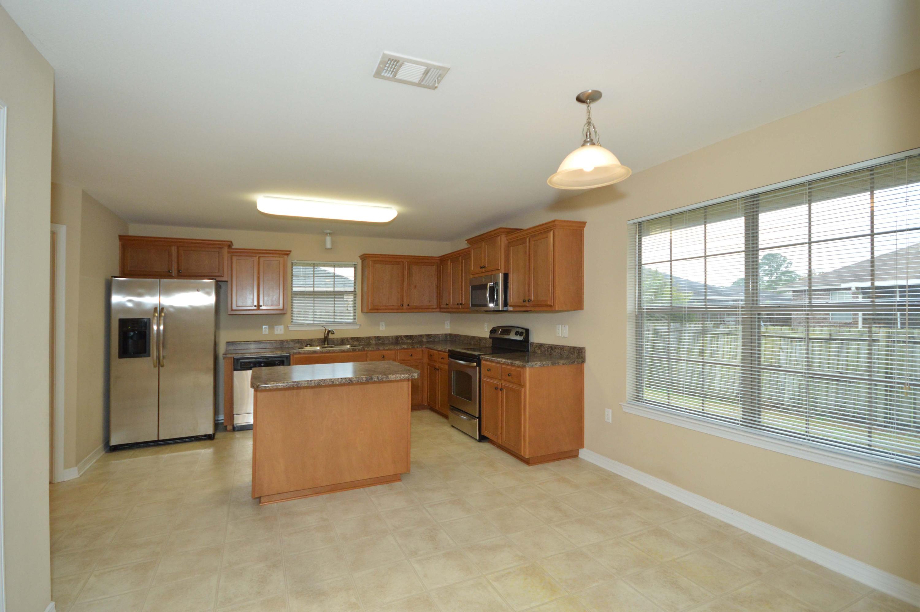 BAY PINES - Residential