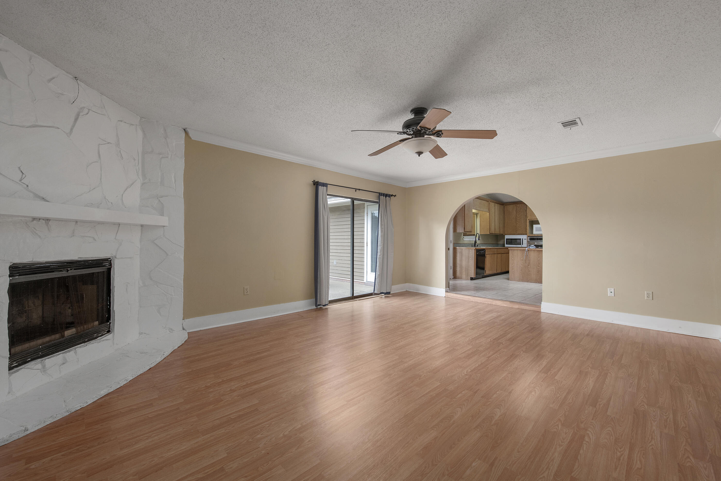 HOLLEY BY THE SEA - Residential