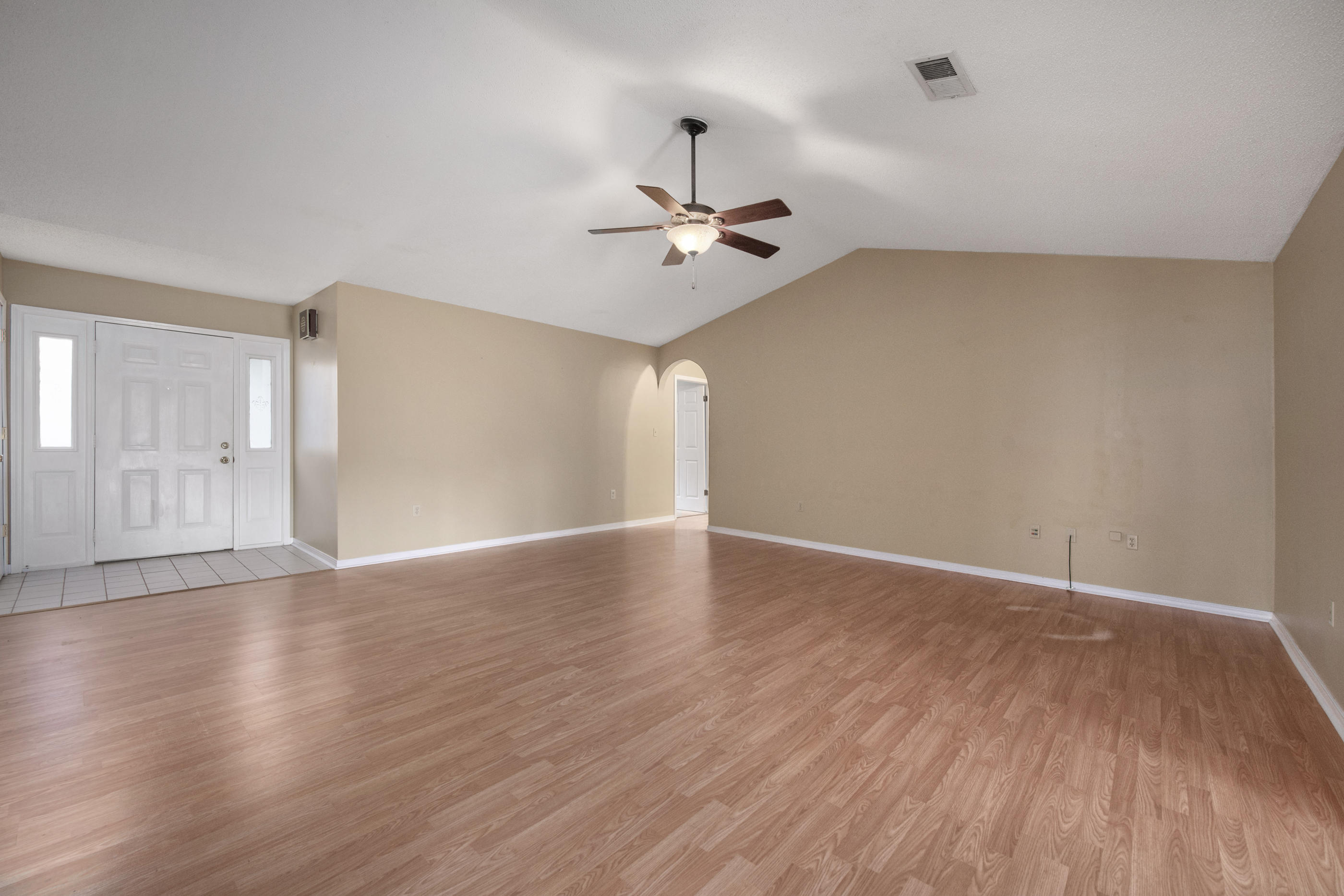 HOLLEY BY THE SEA - Residential