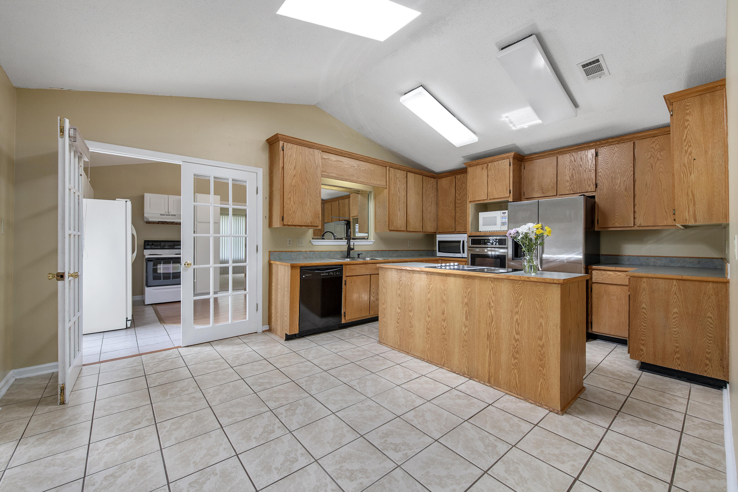 HOLLEY BY THE SEA - Residential