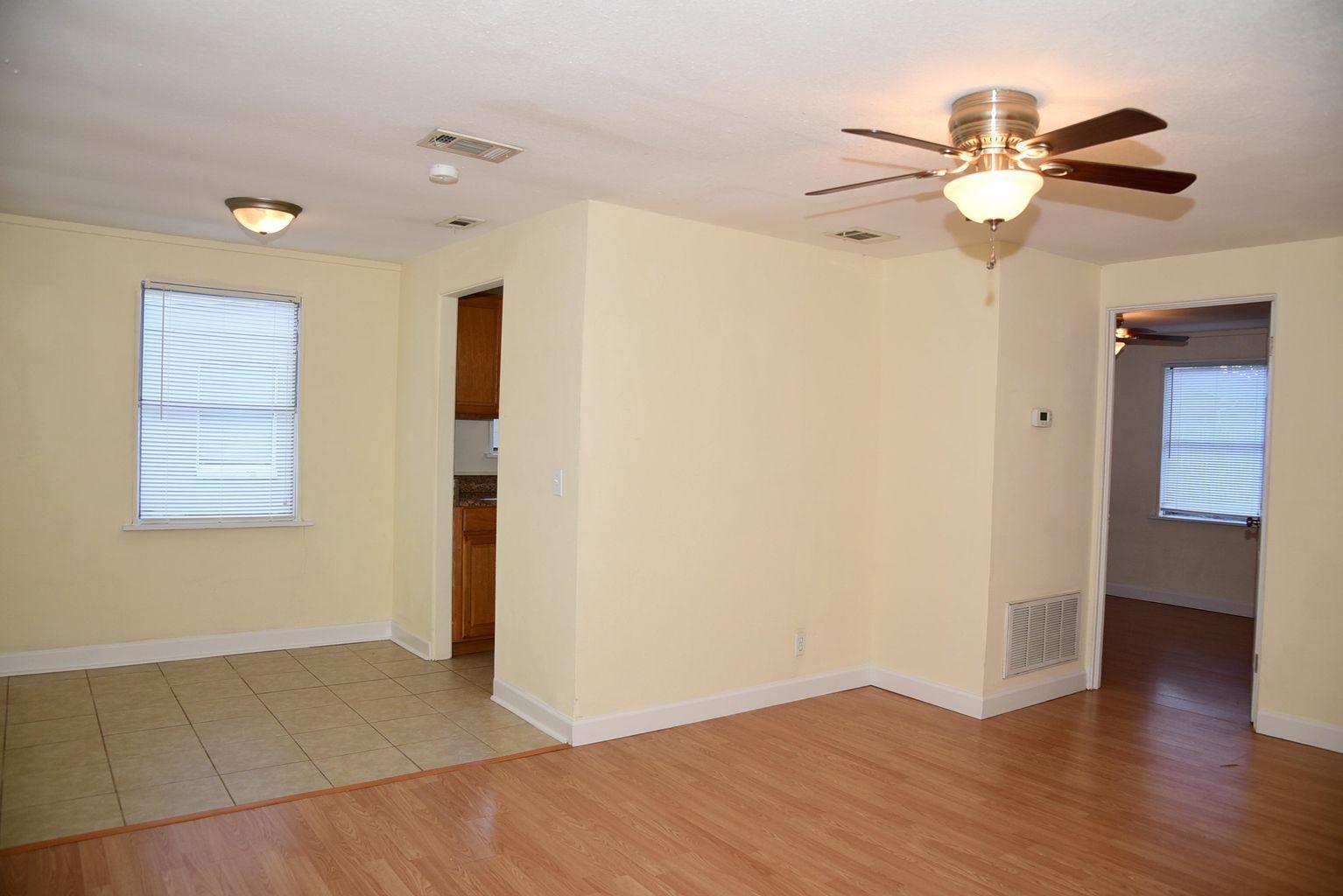 Valparaiso Plat 15 - Residential Lease