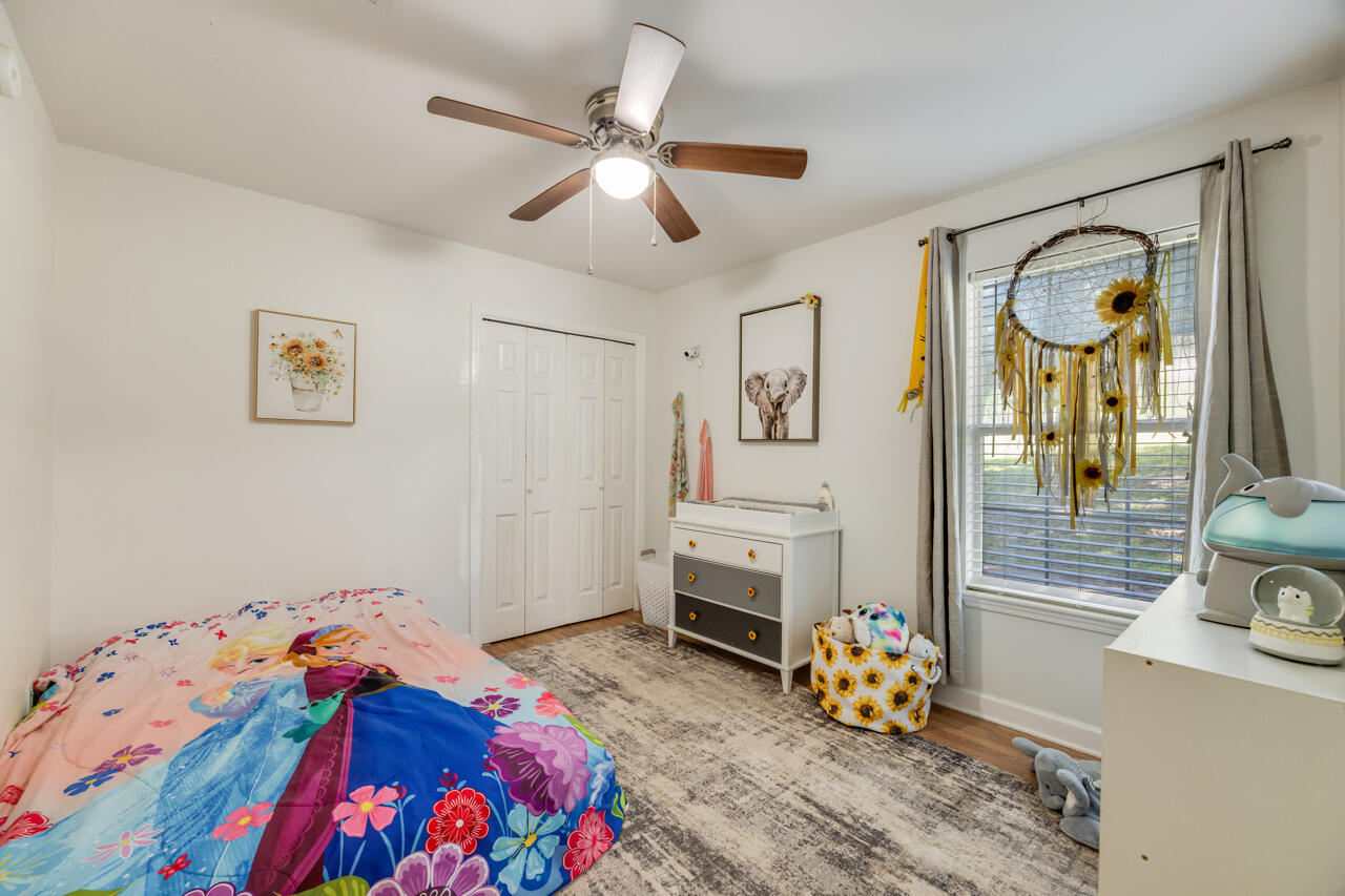 ROLLING HILLS ESTATES - Residential