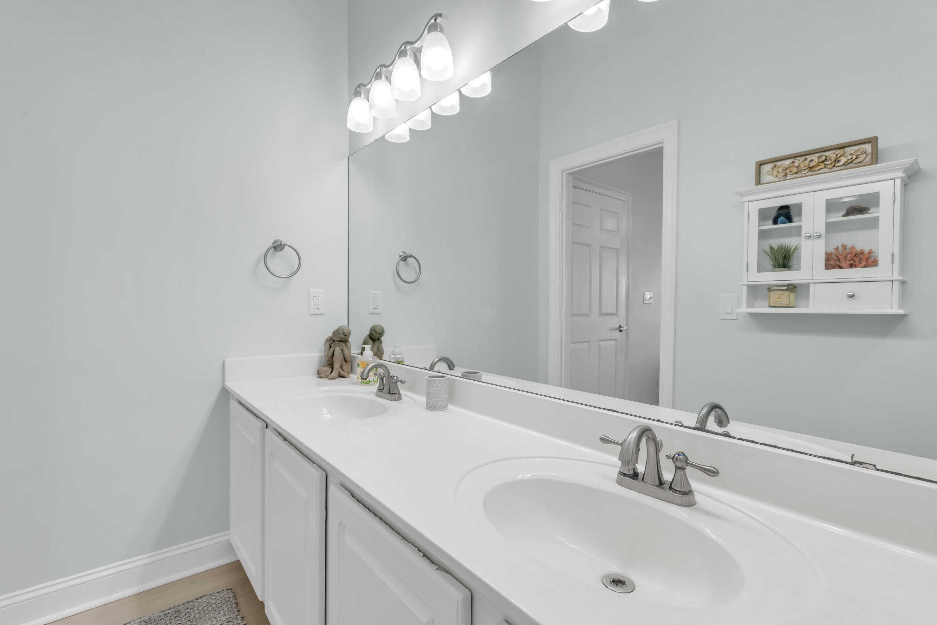 LAGUNA LANDING - Residential Lease