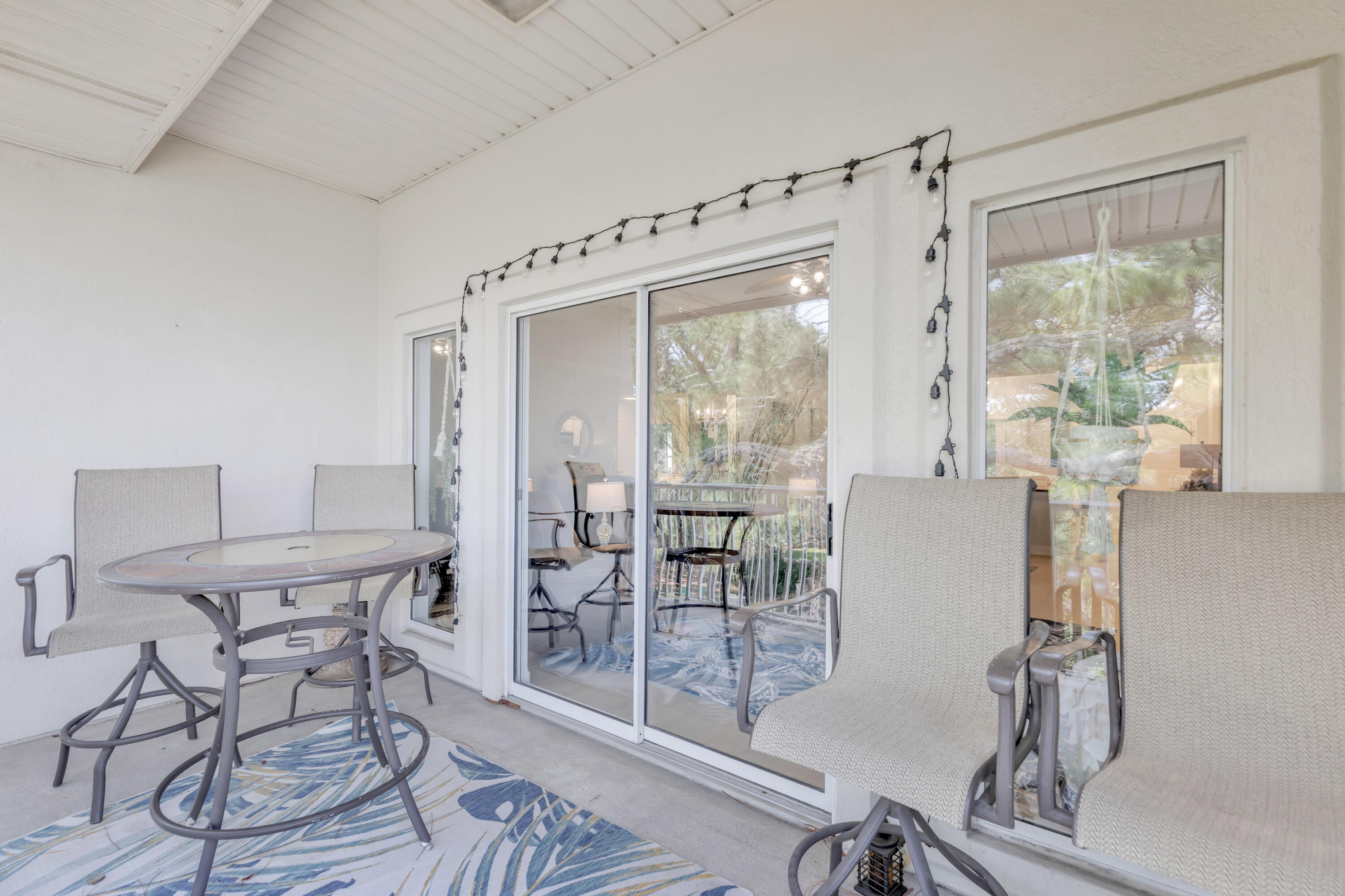 LAGUNA LANDING - Residential Lease