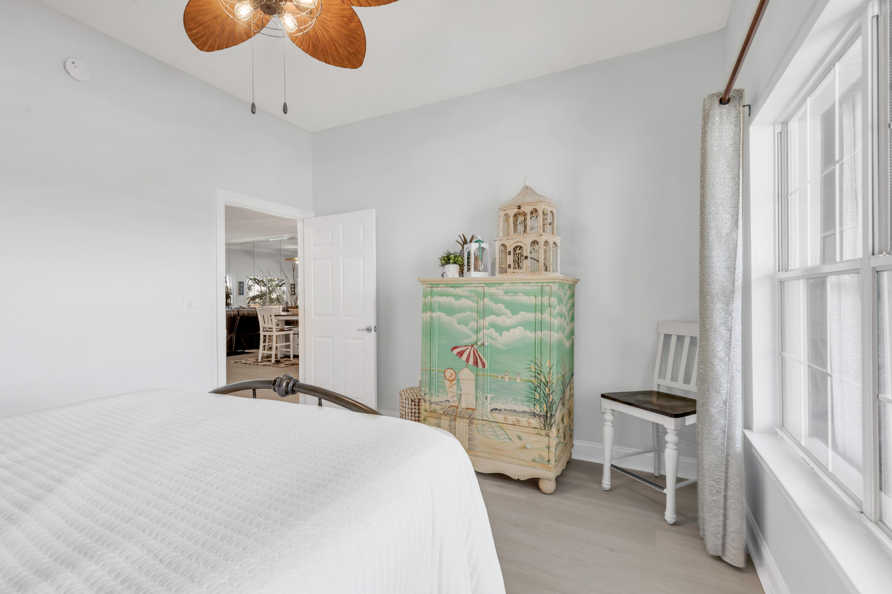 LAGUNA LANDING - Residential Lease