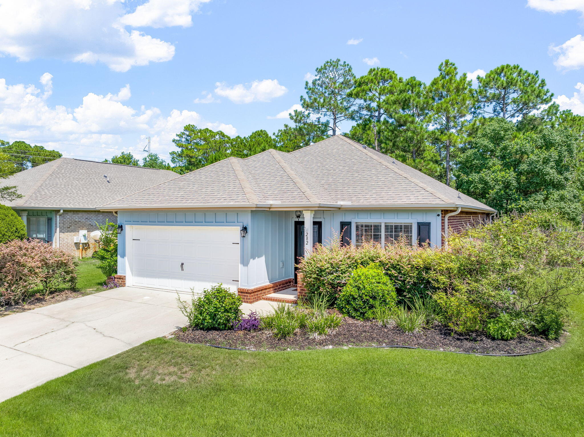 WHISPERING LAKE - Residential Lease