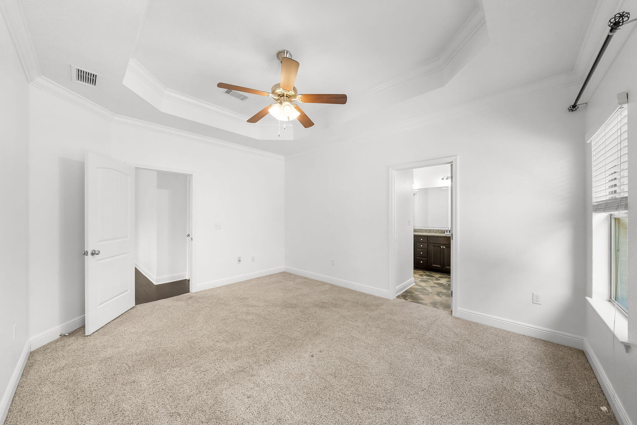 WHISPERING LAKE - Residential Lease
