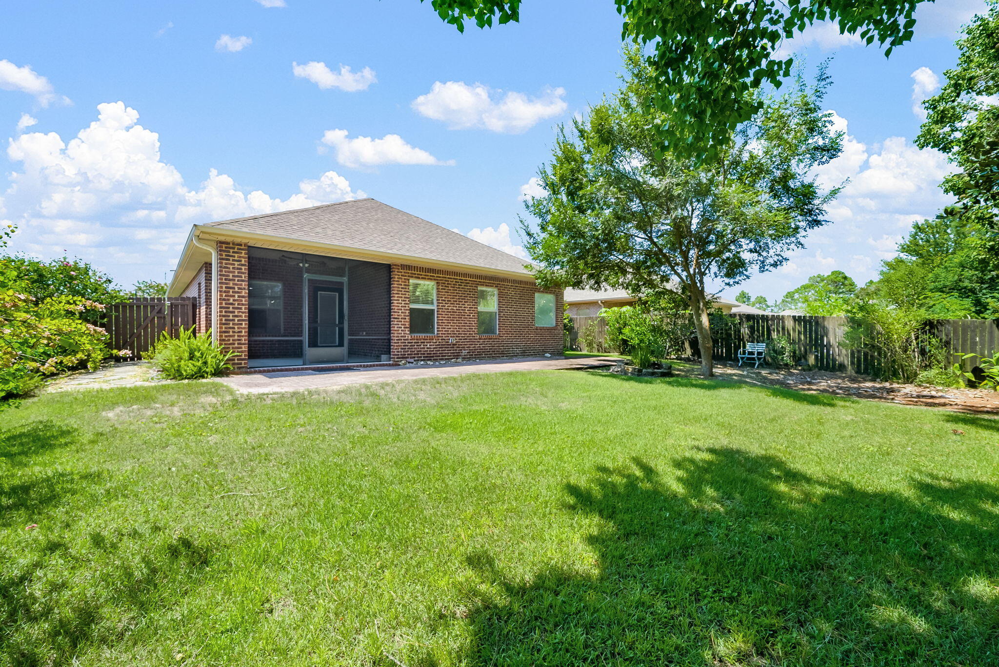 WHISPERING LAKE - Residential Lease