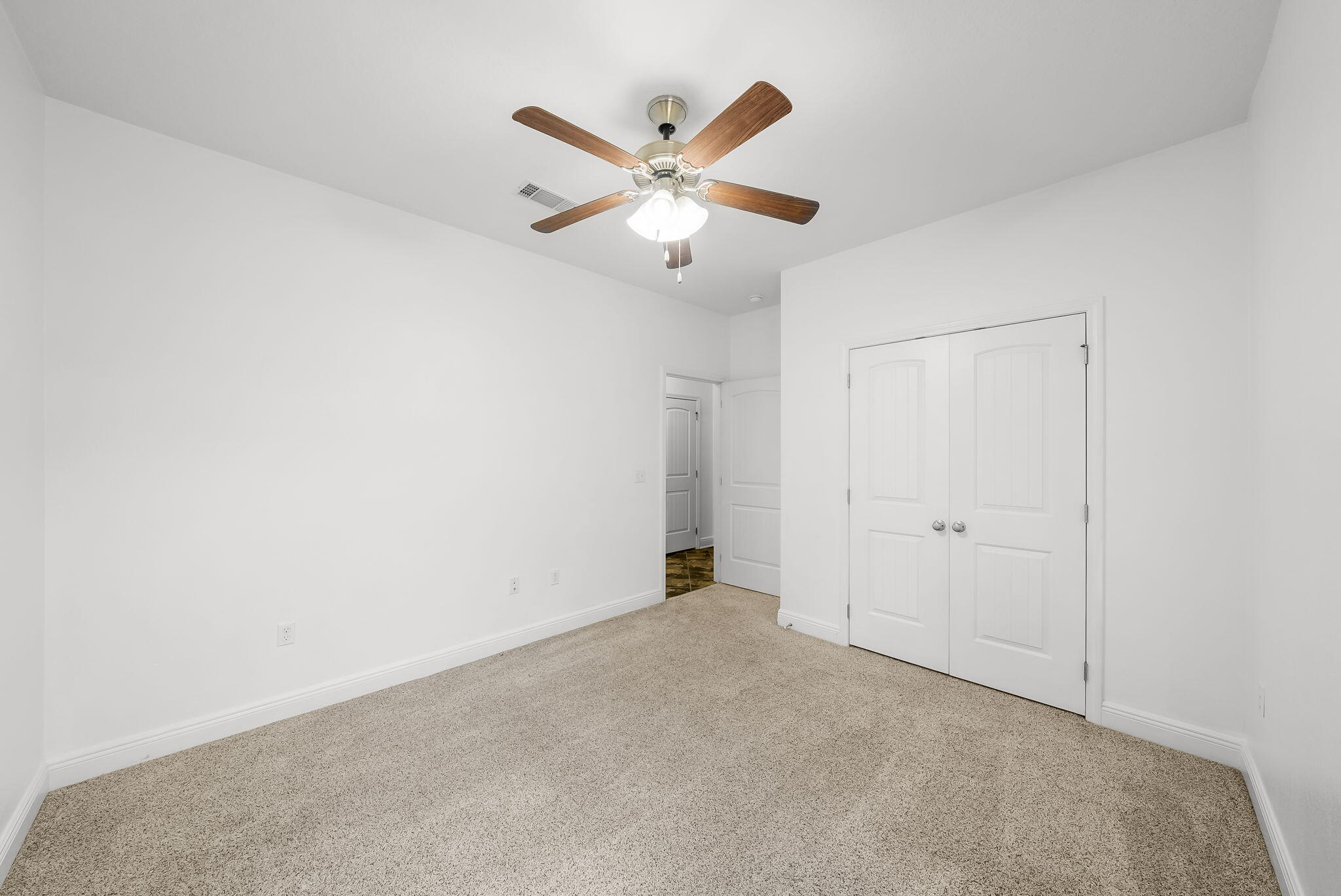WHISPERING LAKE - Residential Lease