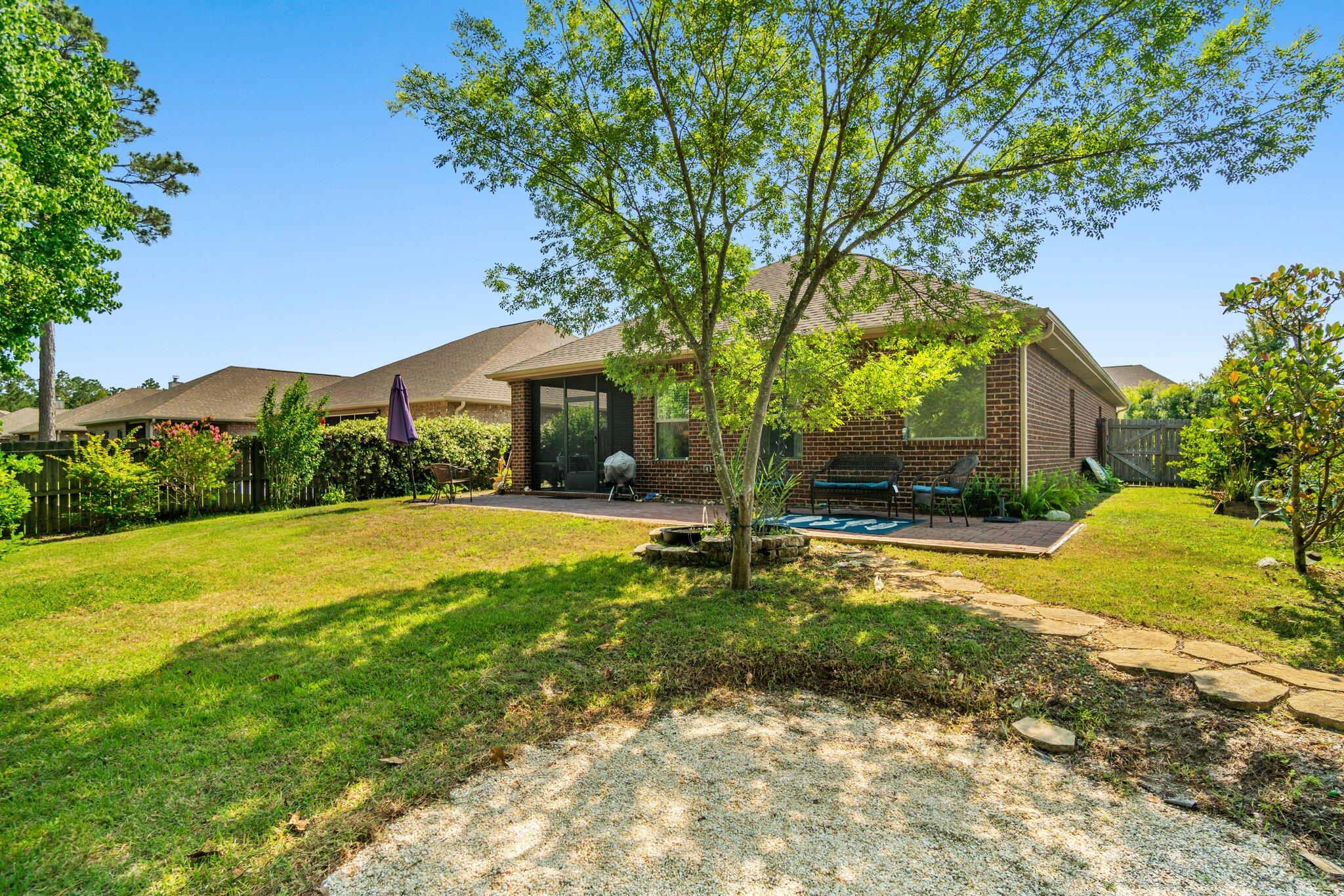 WHISPERING LAKE - Residential Lease