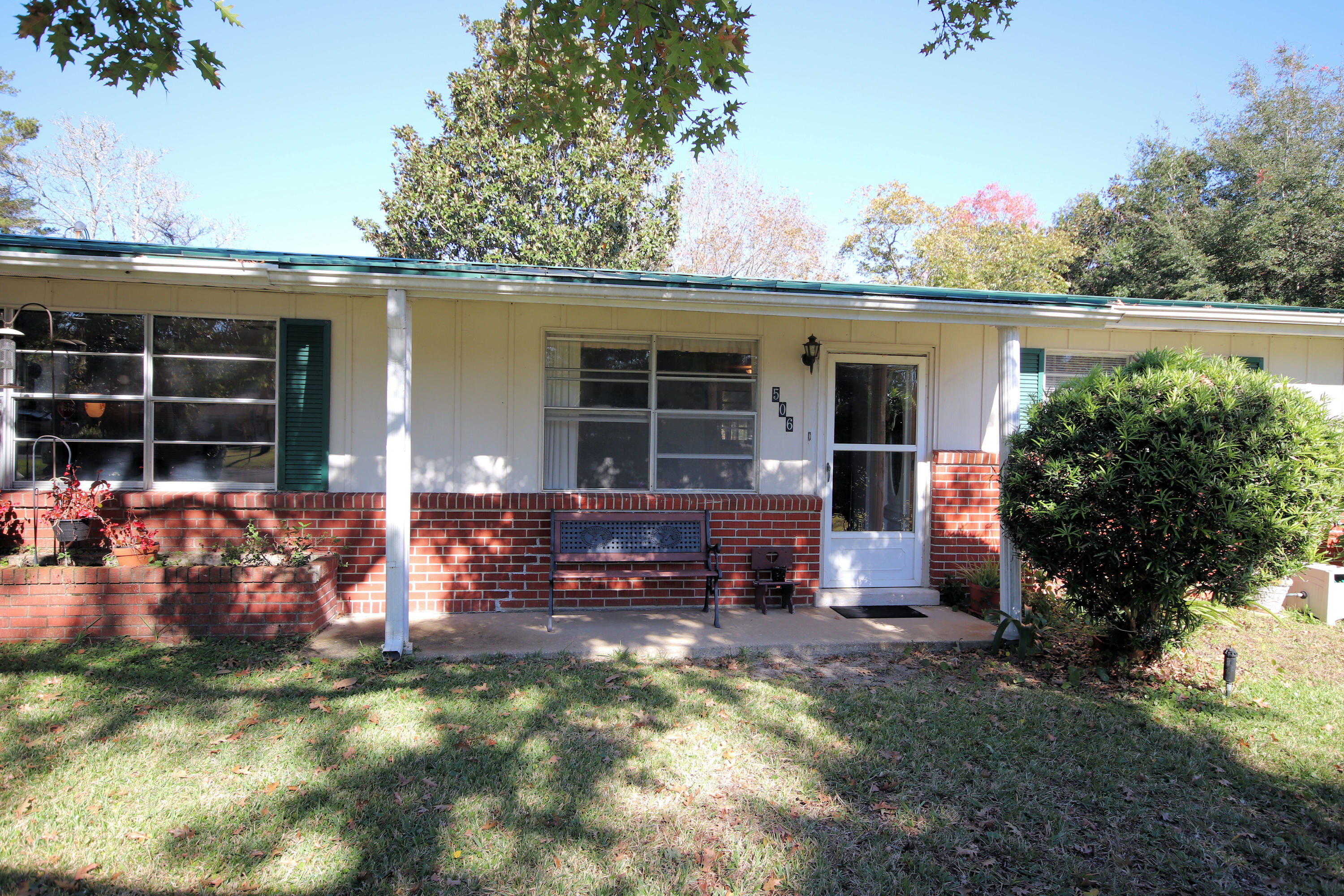 GARNIERS BEACH 7TH - Residential