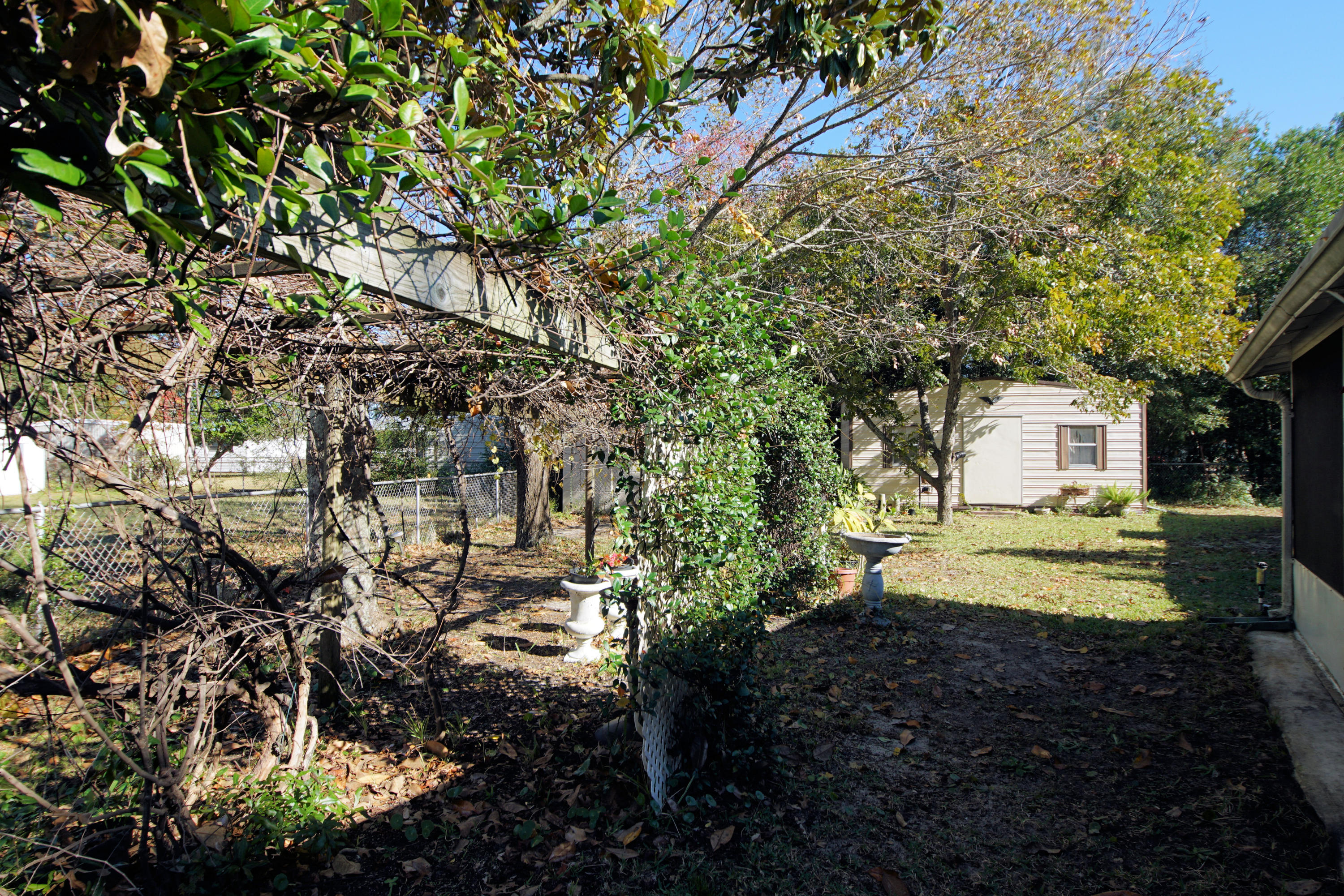 GARNIERS BEACH 7TH - Residential