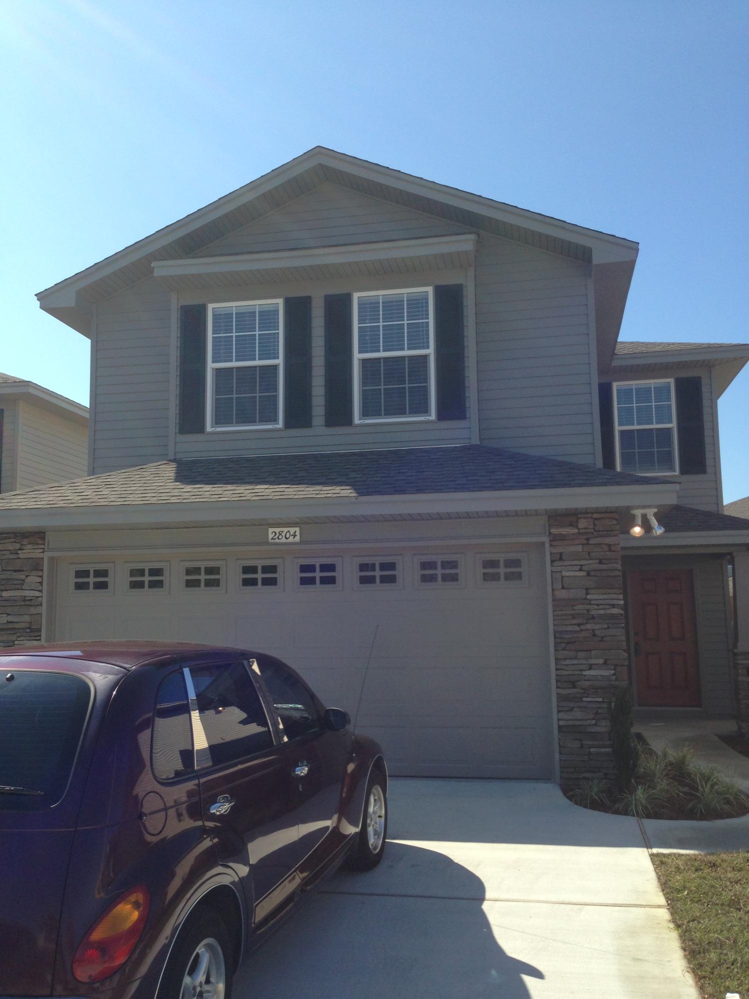 SUMMERWOOD - Residential Lease