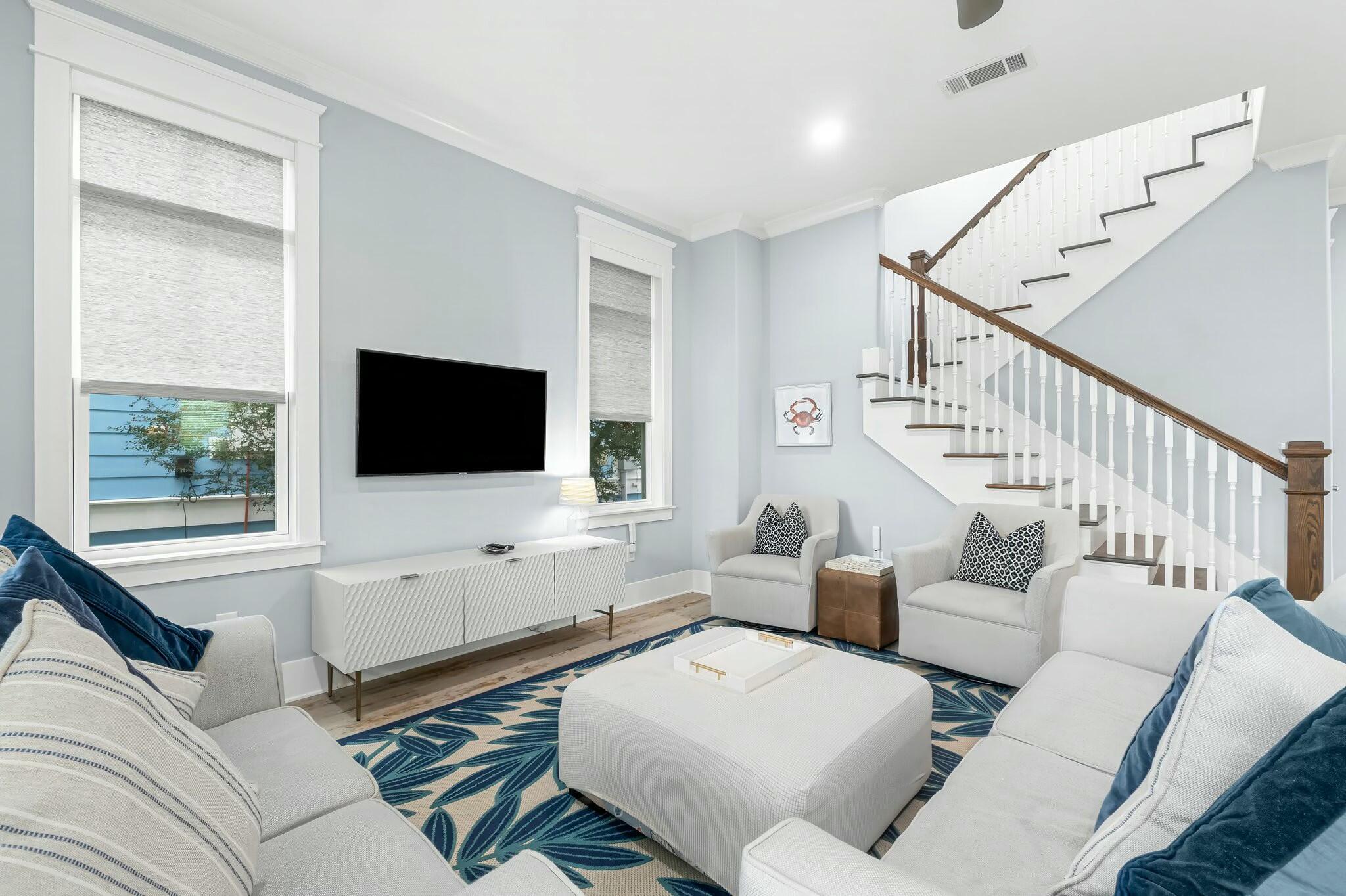 HIGHLAND PARKS - Residential