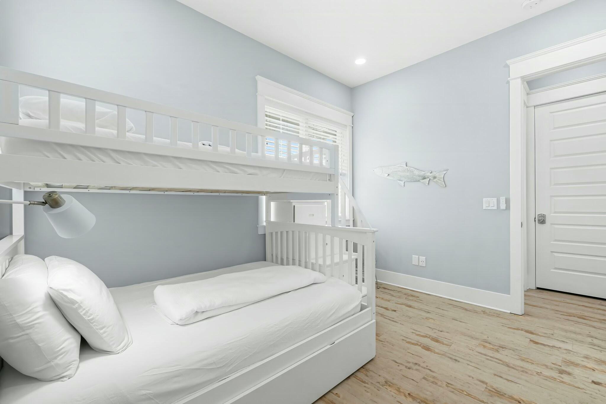 HIGHLAND PARKS - Residential