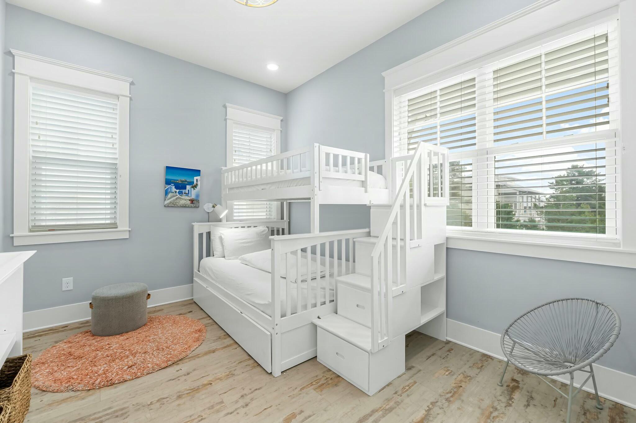 HIGHLAND PARKS - Residential