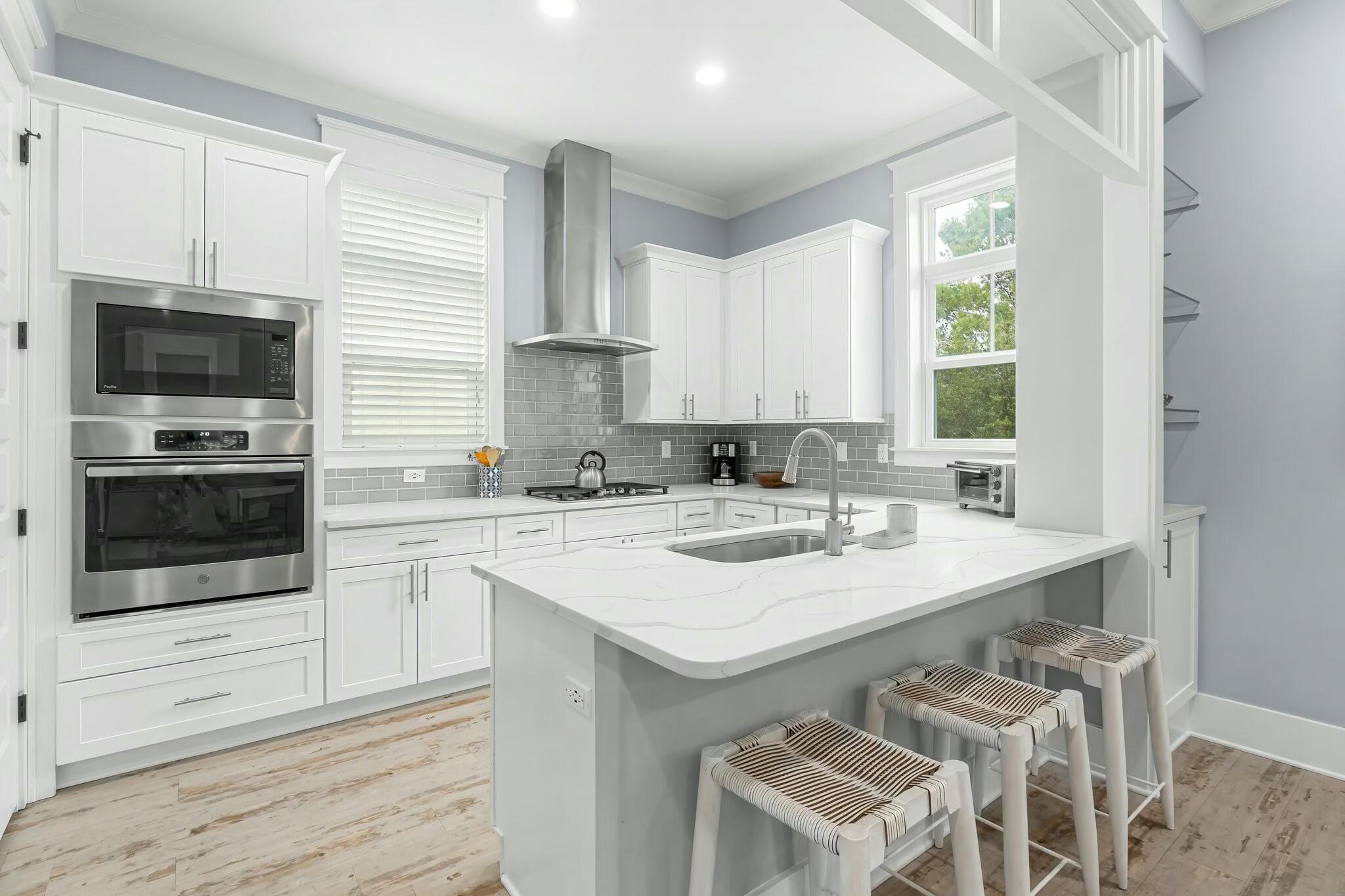 HIGHLAND PARKS - Residential