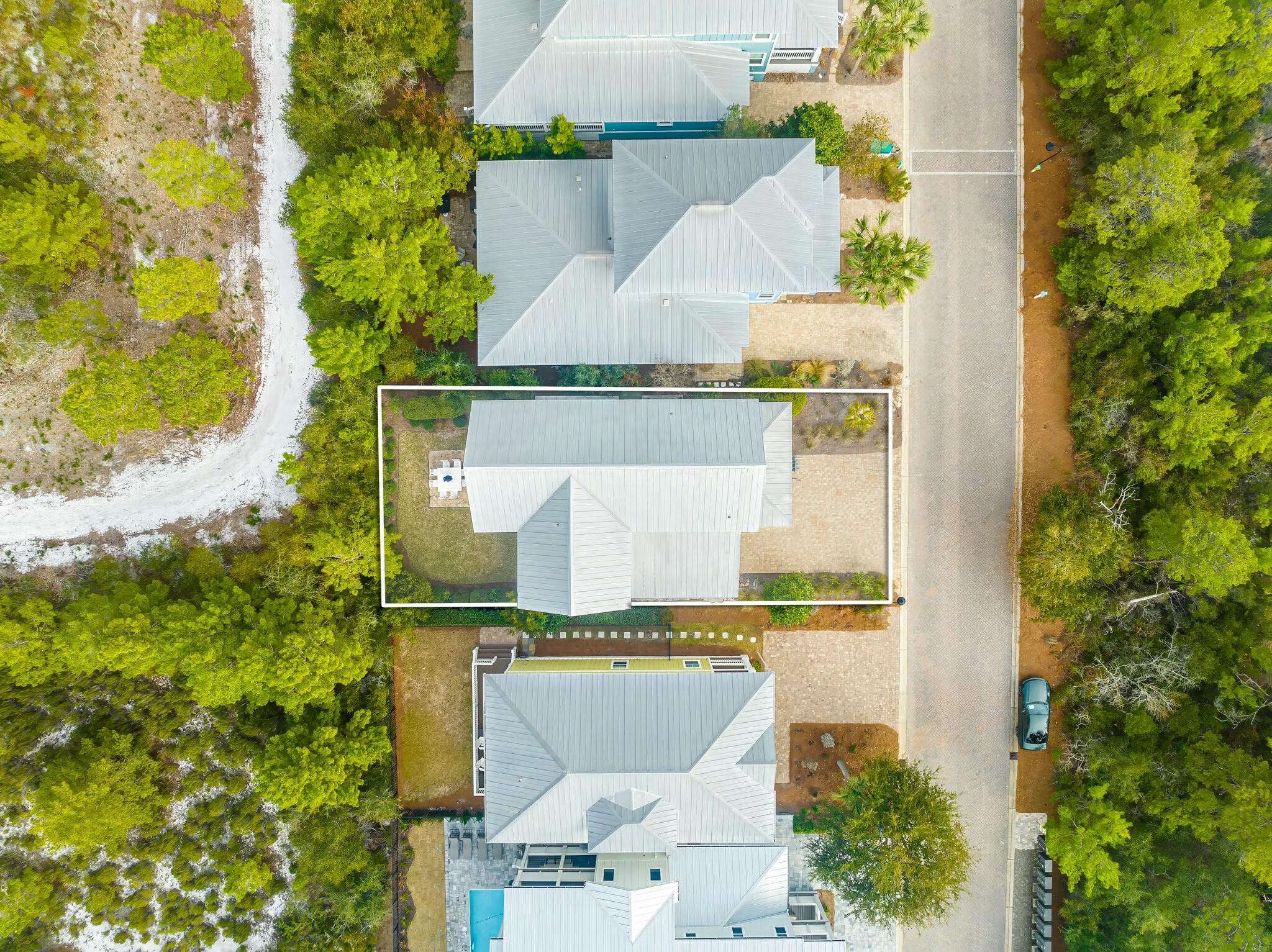 HIGHLAND PARKS - Residential
