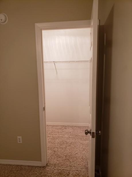 REFLECTIONS AT BLUEWATER BAY T/H LOT 8 - Residential Lease