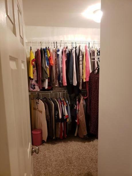 REFLECTIONS AT BLUEWATER BAY T/H LOT 8 - Residential Lease