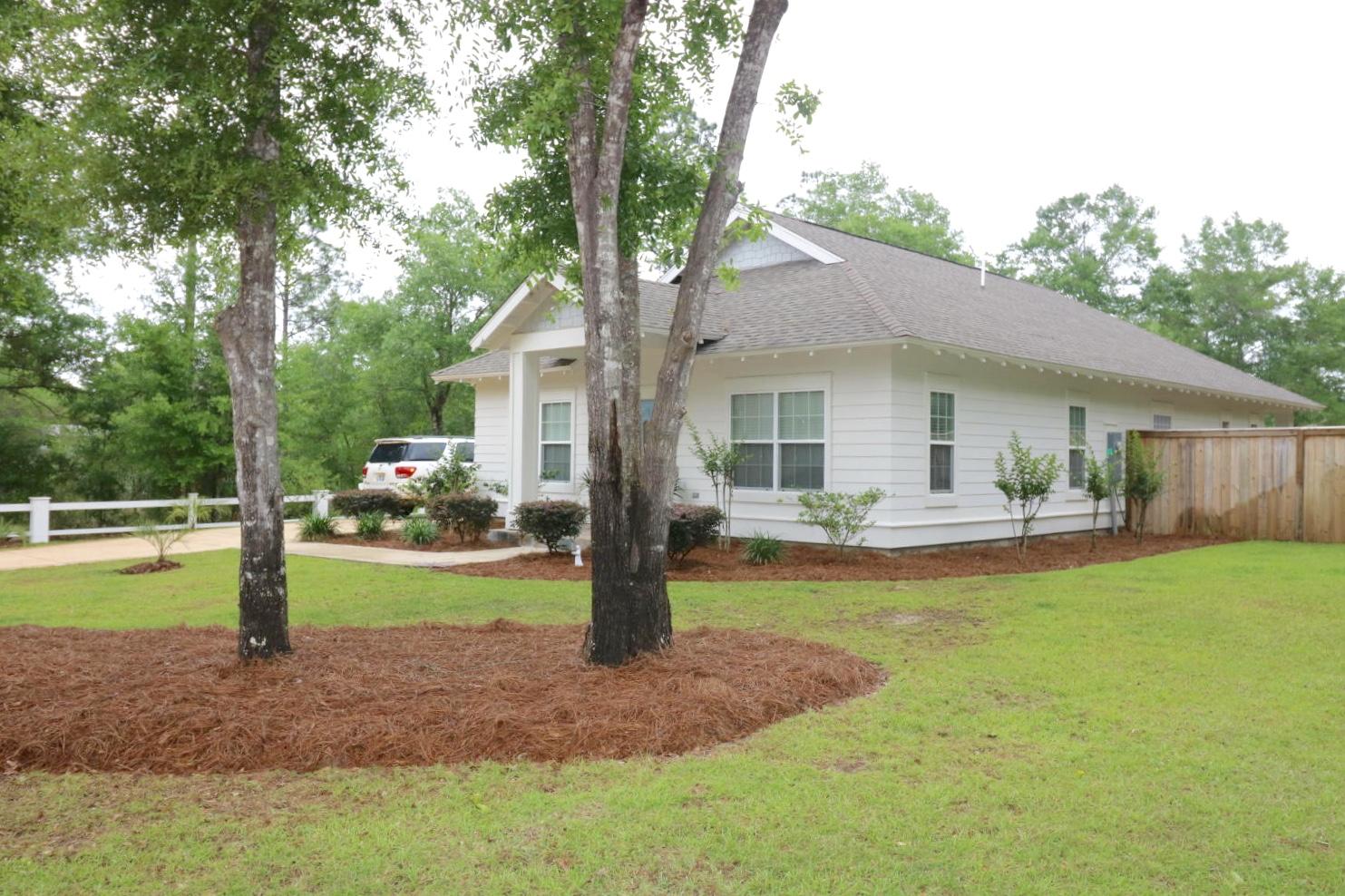 OAKWOOD LAKES ESTATES - Residential