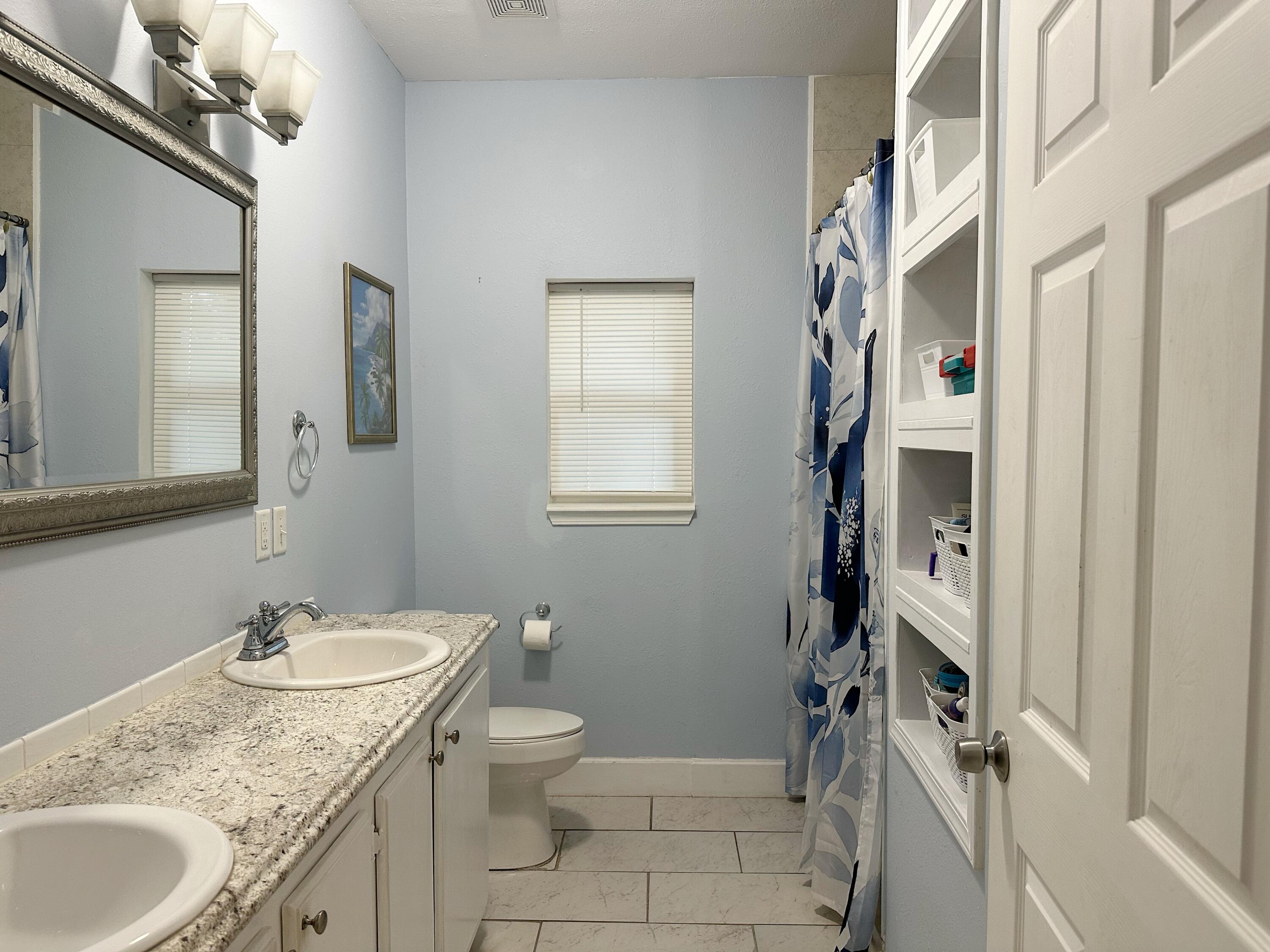 OAKWOOD HILLS UNIT 4 - Residential