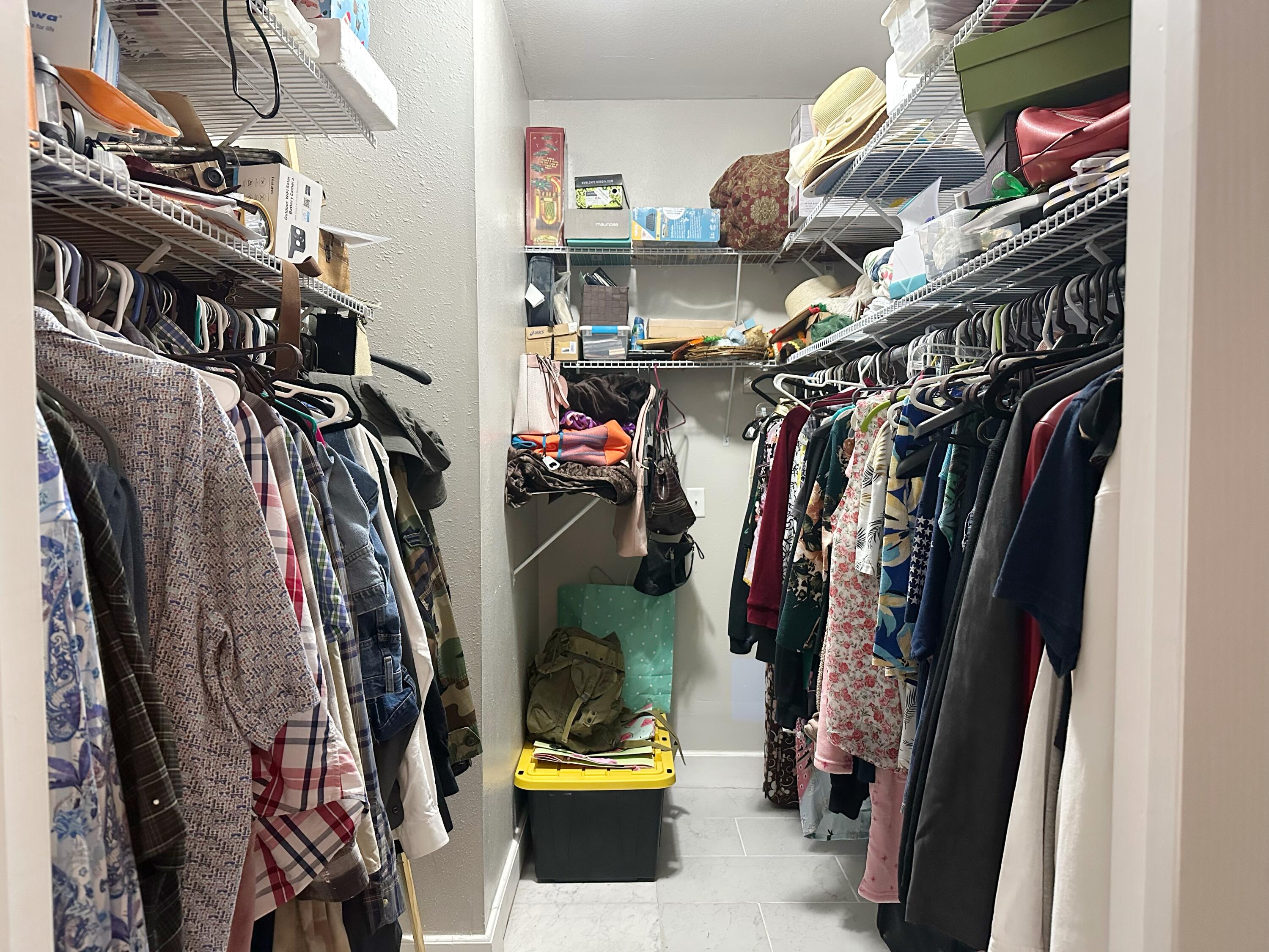 OAKWOOD HILLS UNIT 4 - Residential