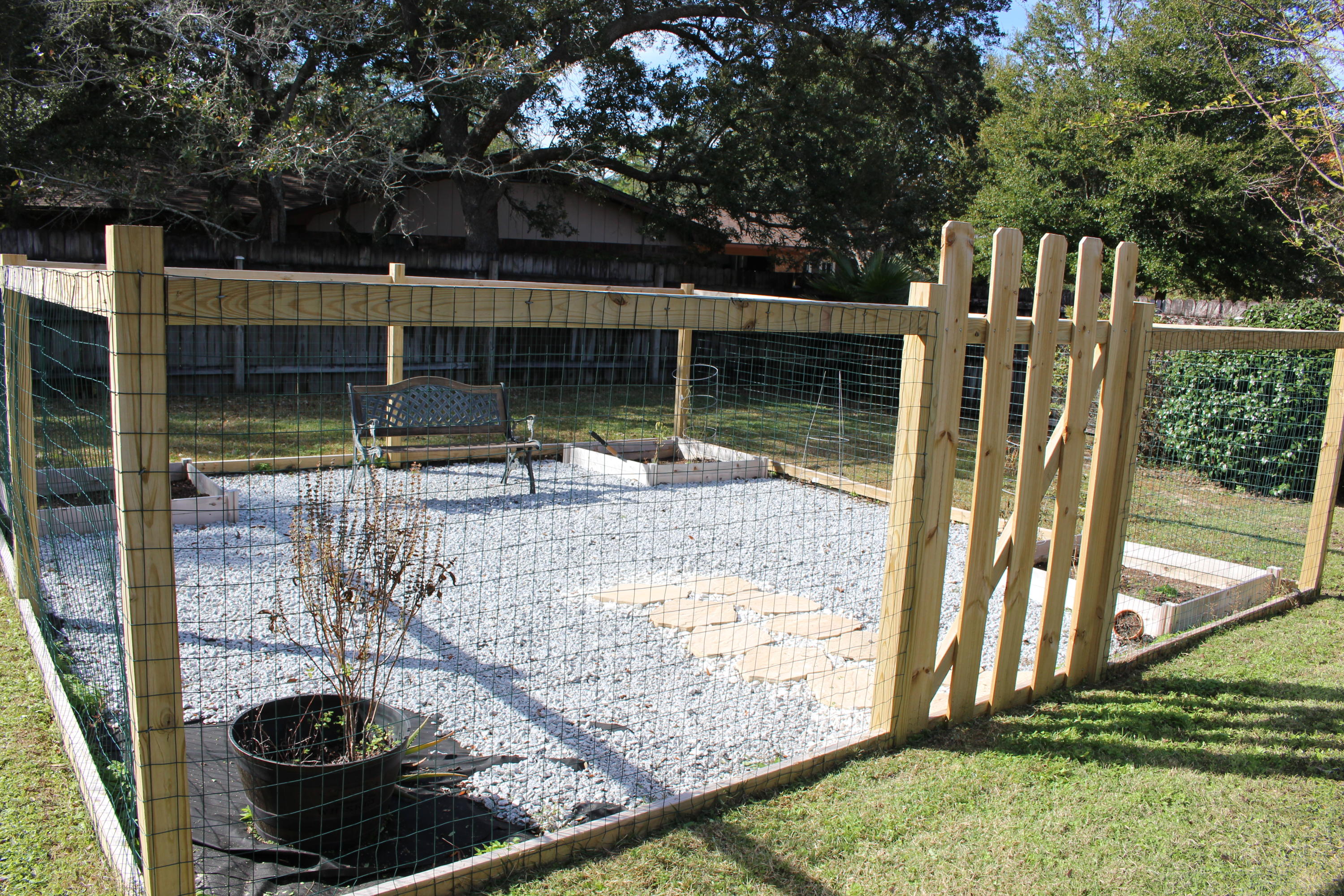 LAKE LORRAINE ESTATES 1 - Residential