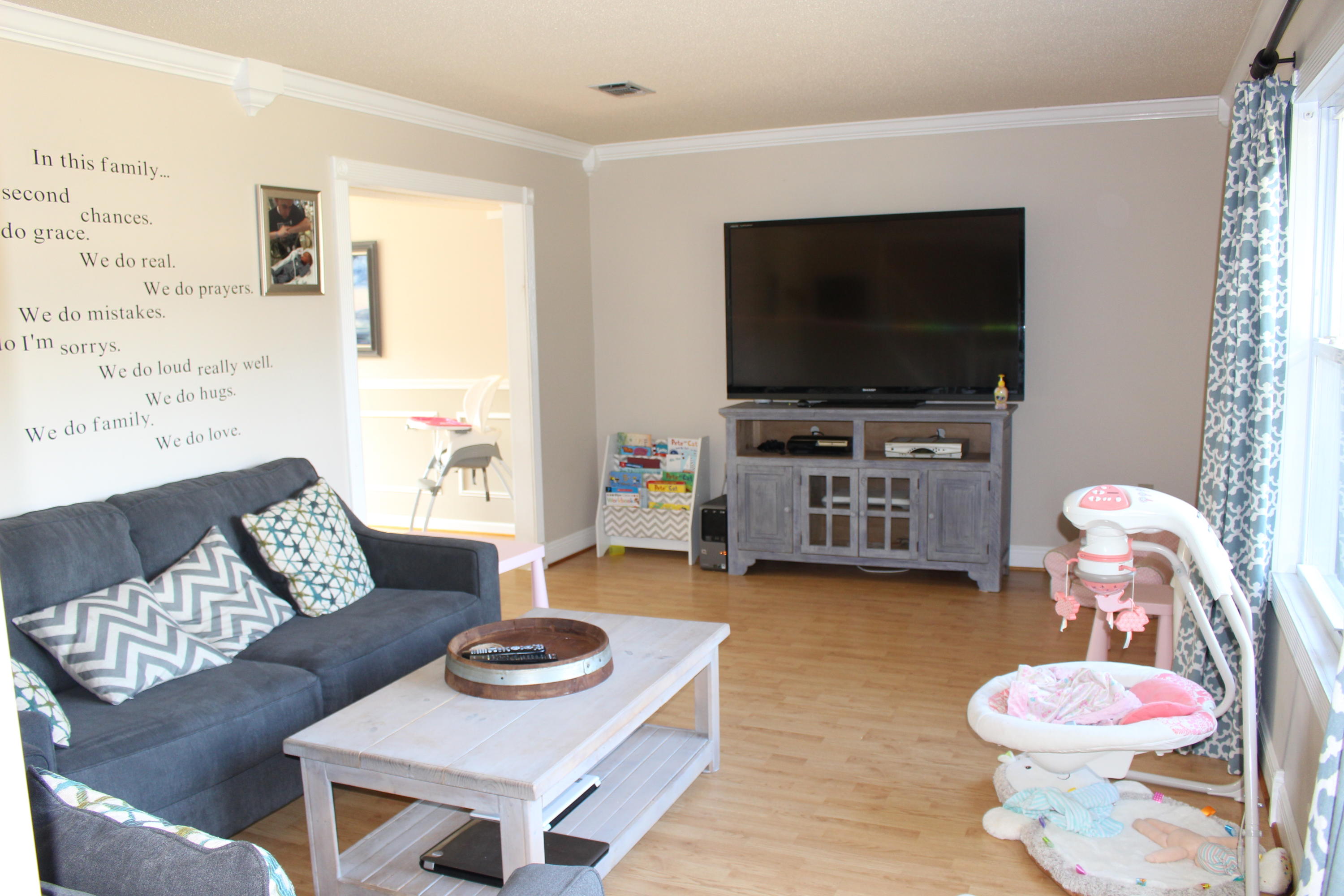 LAKE LORRAINE ESTATES 1 - Residential