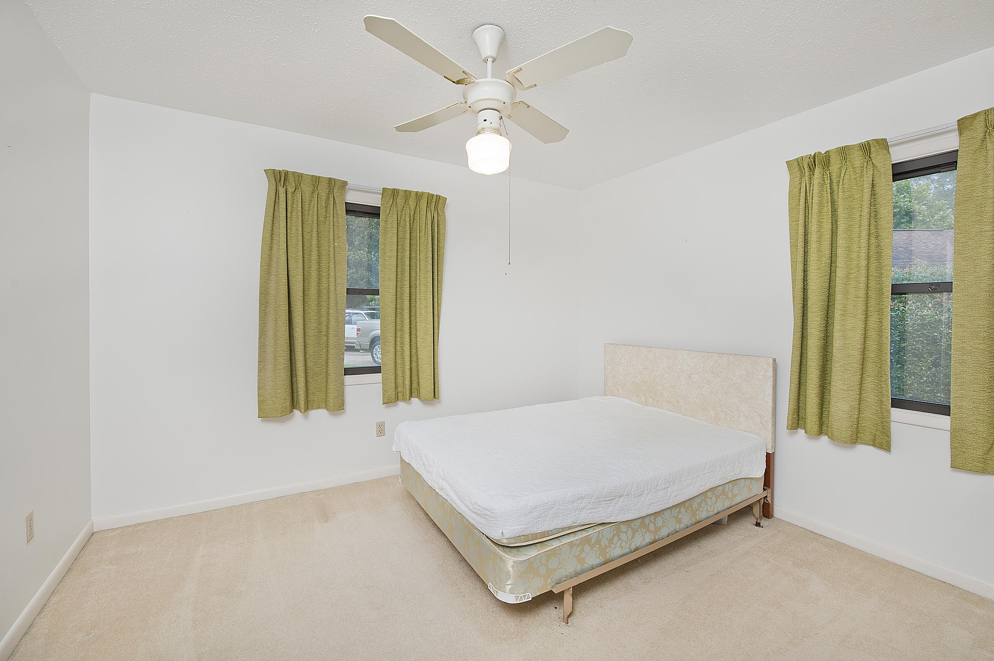 PINE LAKE S/D - Residential