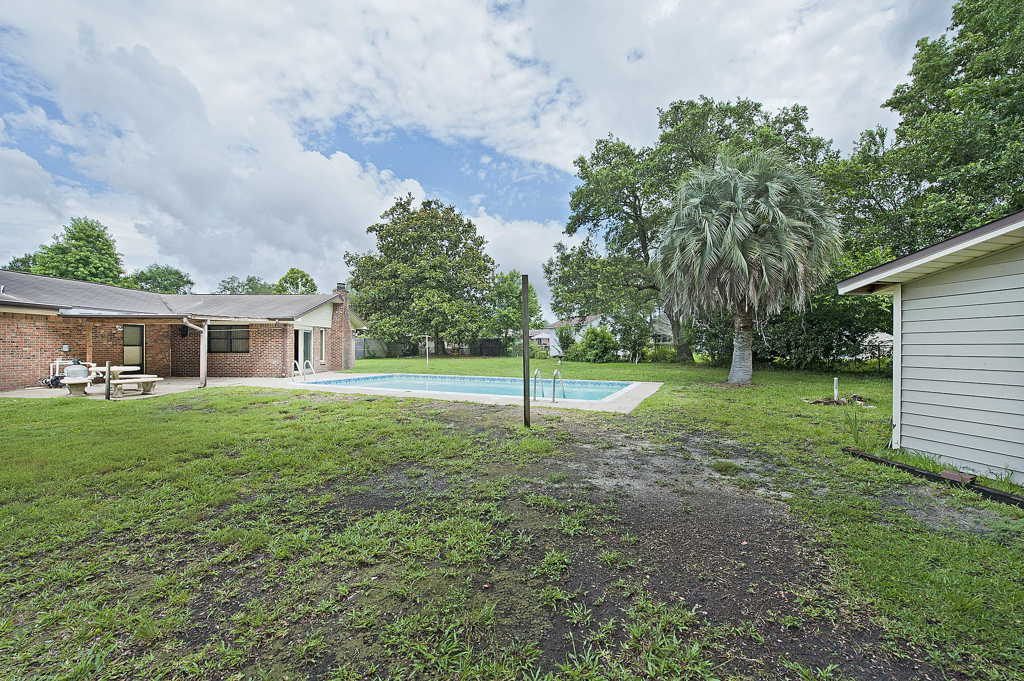 PINE LAKE S/D - Residential