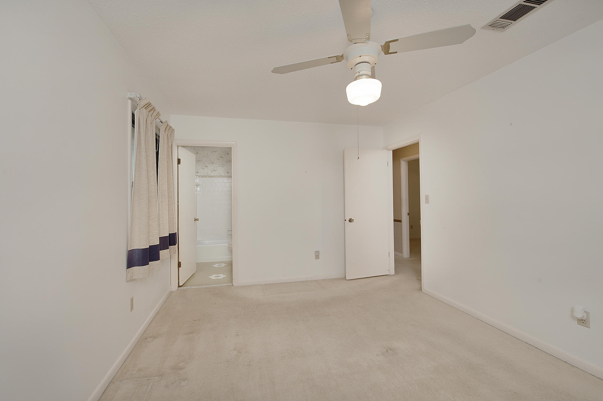 PINE LAKE S/D - Residential