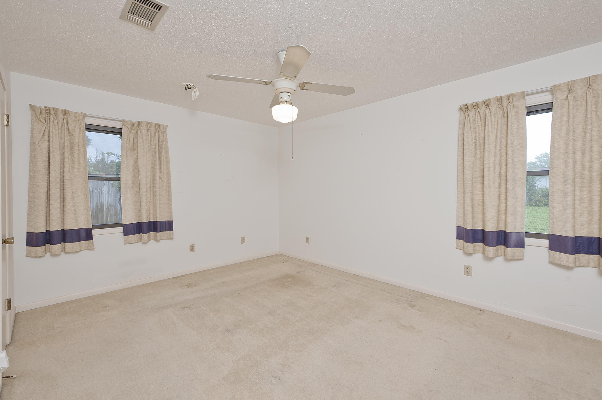 PINE LAKE S/D - Residential