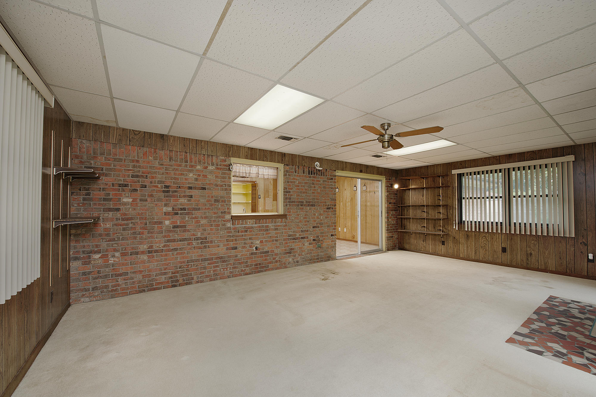 PINE LAKE S/D - Residential