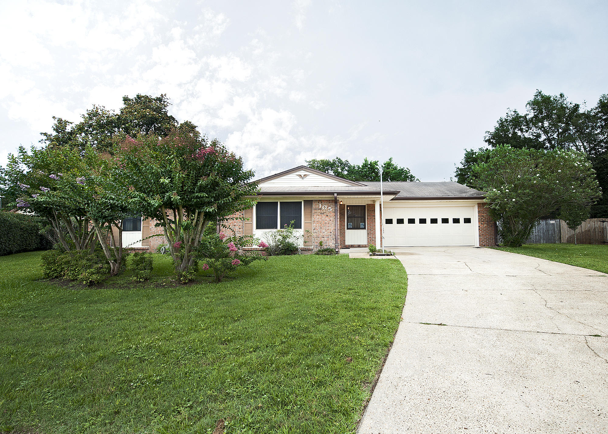 PINE LAKE S/D - Residential