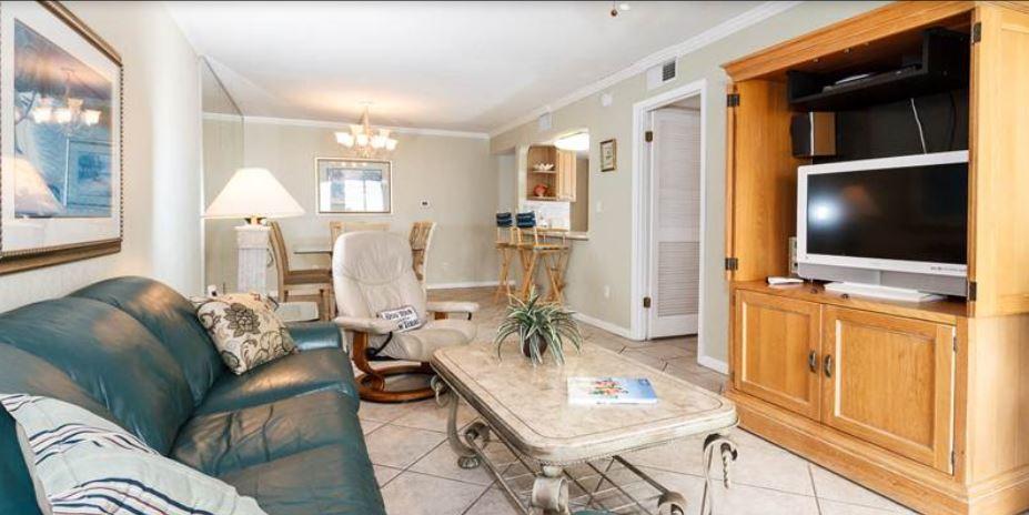 ISLAND ECHO - Residential