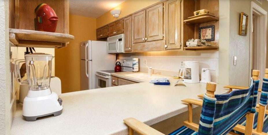 ISLAND ECHO - Residential