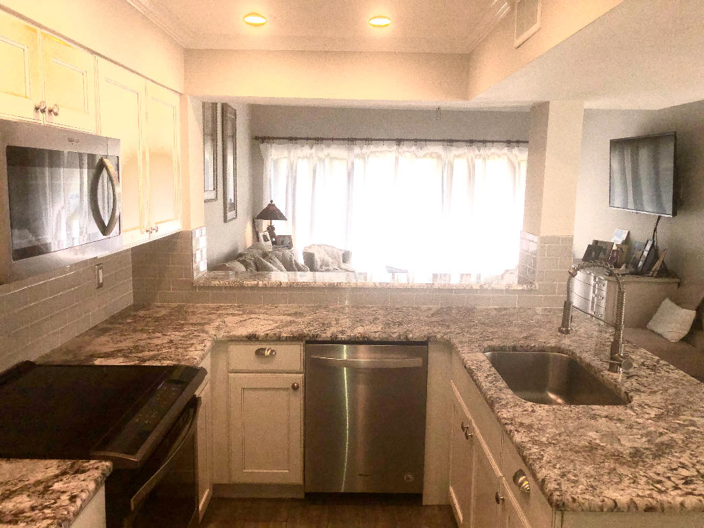 BEACHWALK VILLAS PHASE VII - Residential