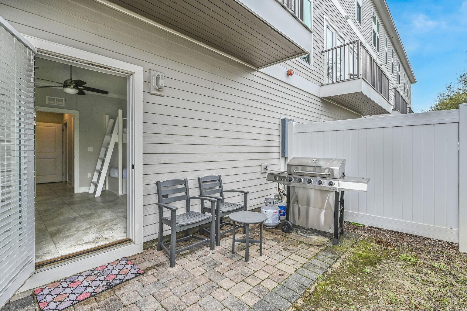 Driftwood Drive Townhomes - Residential