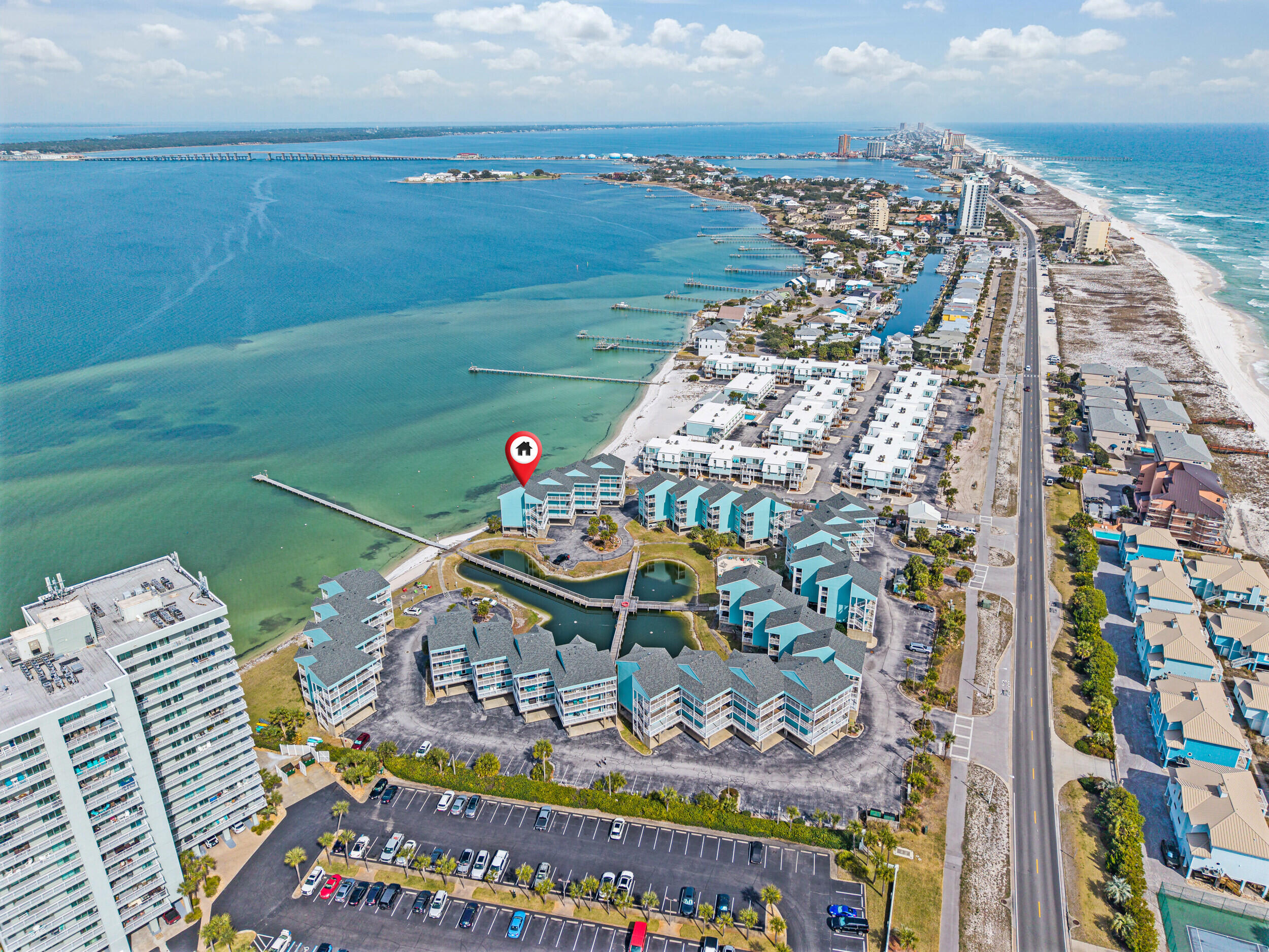 BAYWATCH CONDO - Residential