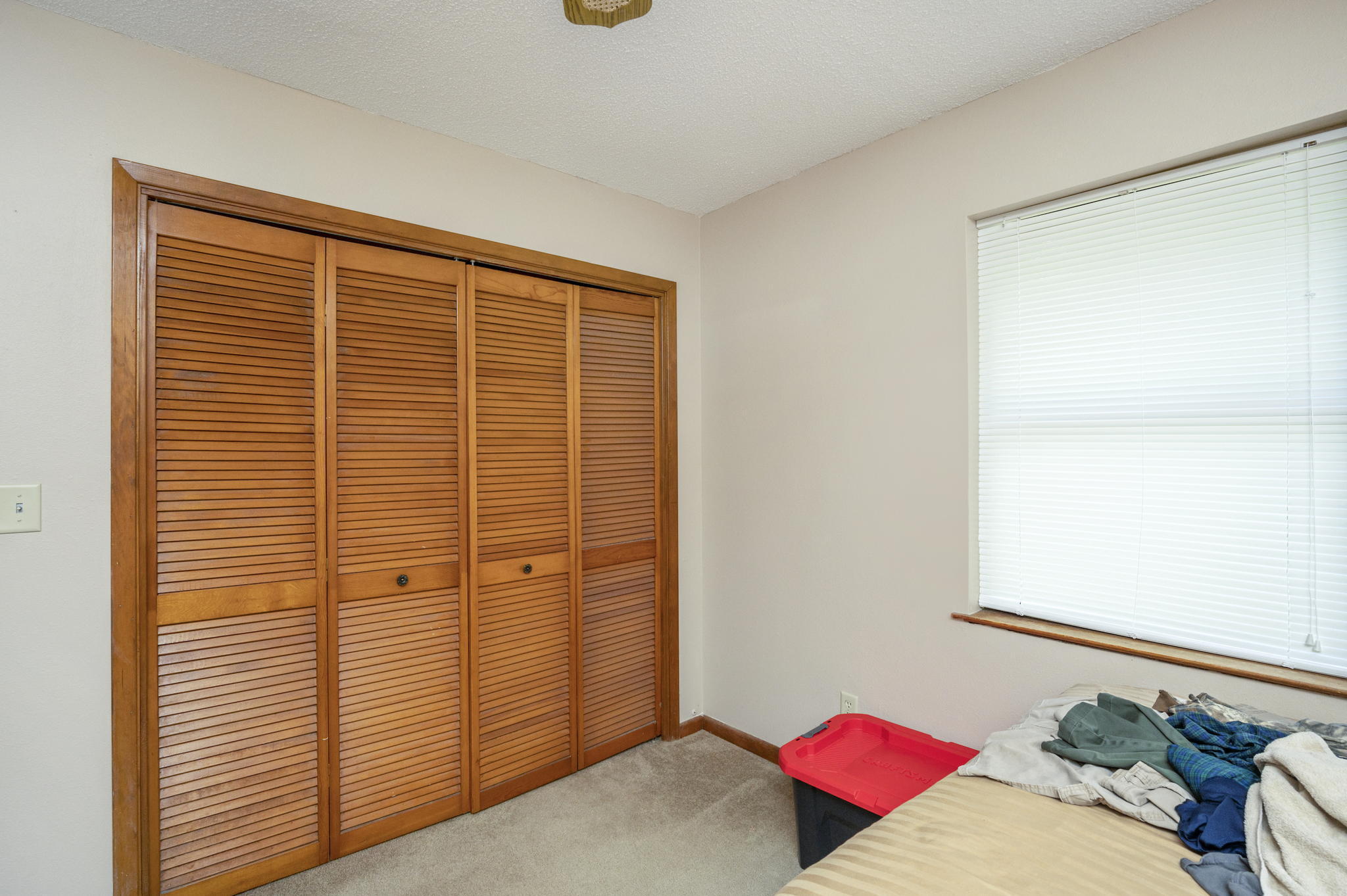 KENNEDY LAKE (UNRECORDED) - Residential