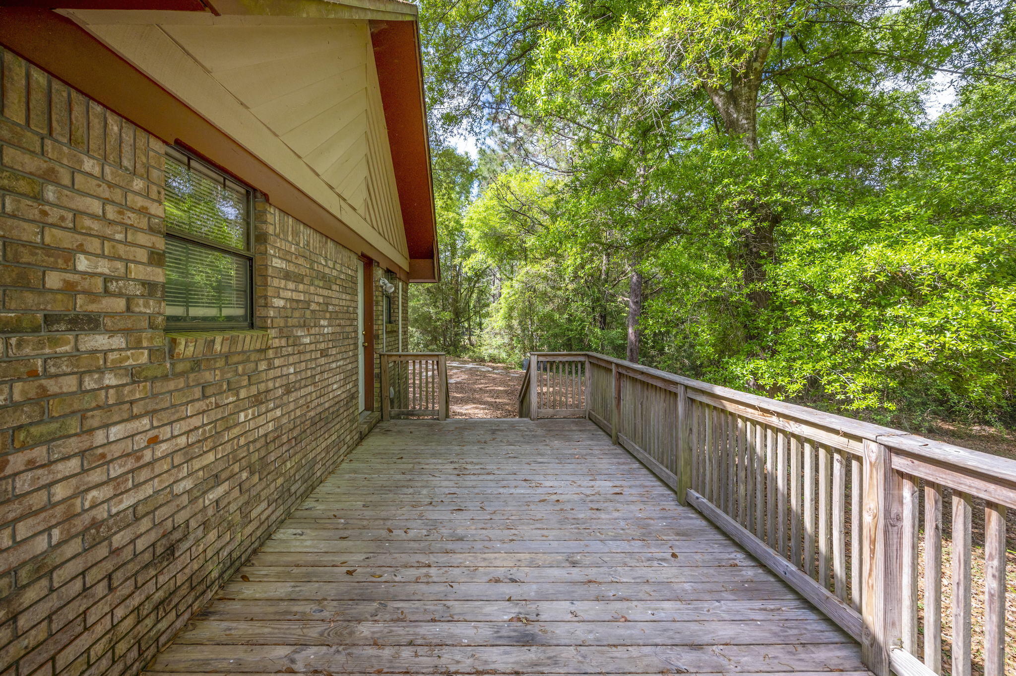 KENNEDY LAKE (UNRECORDED) - Residential