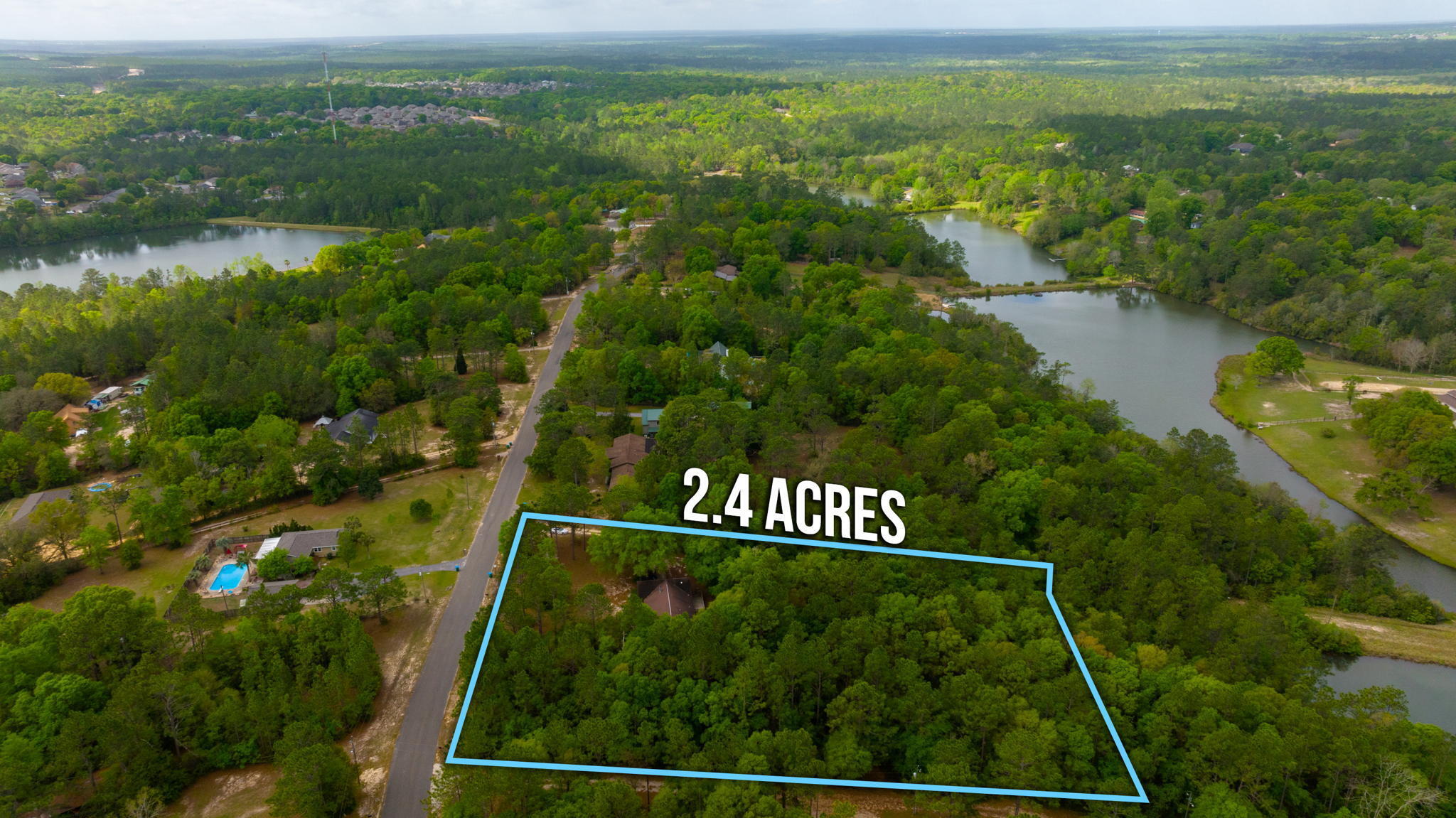 KENNEDY LAKE (UNRECORDED) - Residential